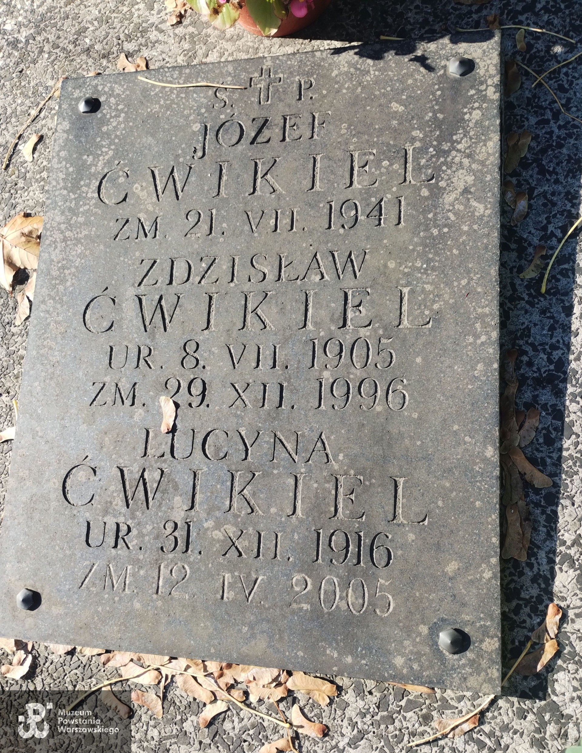  Cmentarz Bródnowski w Warszawie. Fot. nadesłał p. Tomasz Kościelny