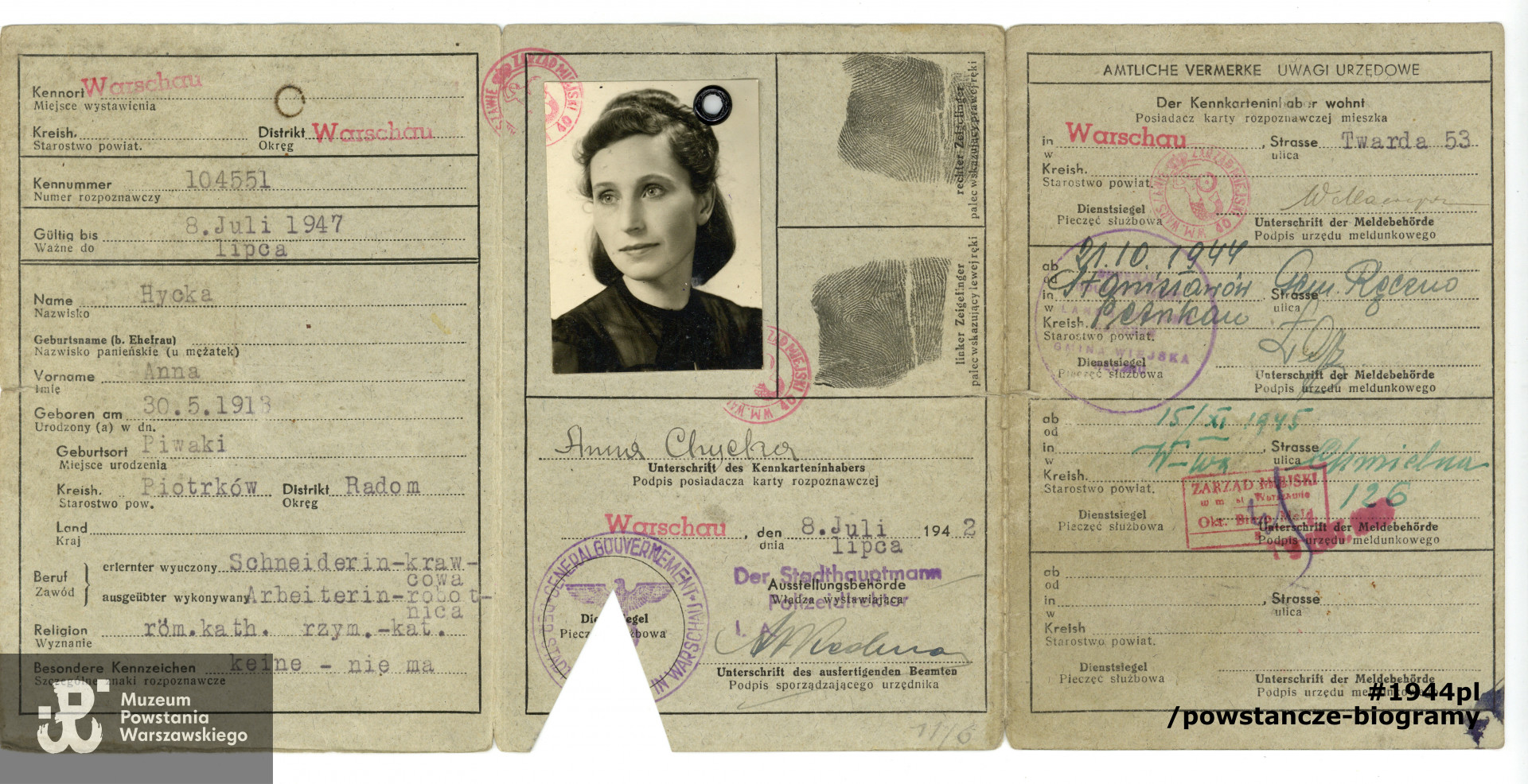 Okupacyjna kennkarta wystawiona na błędnie zapisane nazwisko Anna [sic!]  Hycka.  Ze zbiorów Muzeum Powstania Warszawskiego, sygn. P/9308