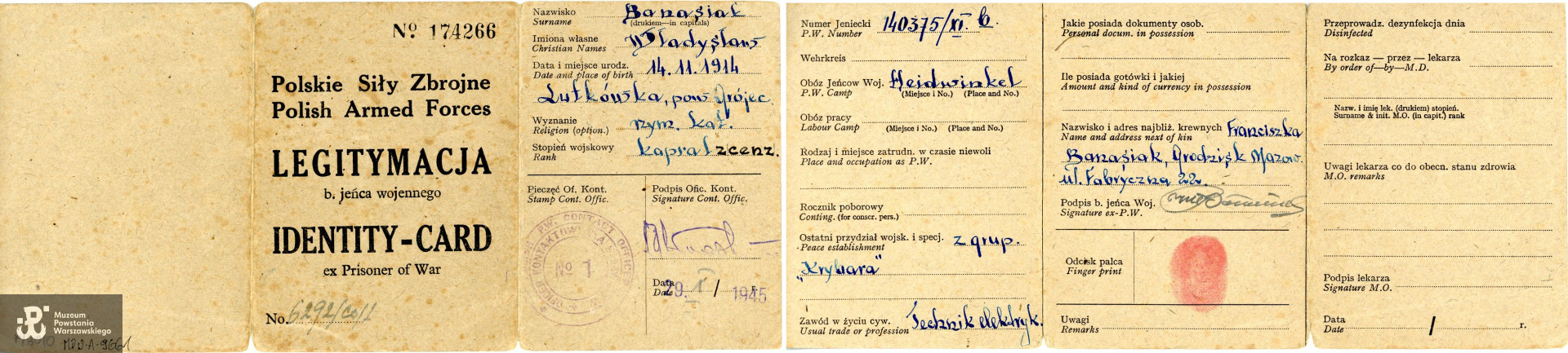 Legitymacja byłego jeńca wojennego z roku 1945, należąca do Władysława Banasiaka. Zbiory Muzeum Powstania Warszawskiego; sygn. MPW-A-9661.