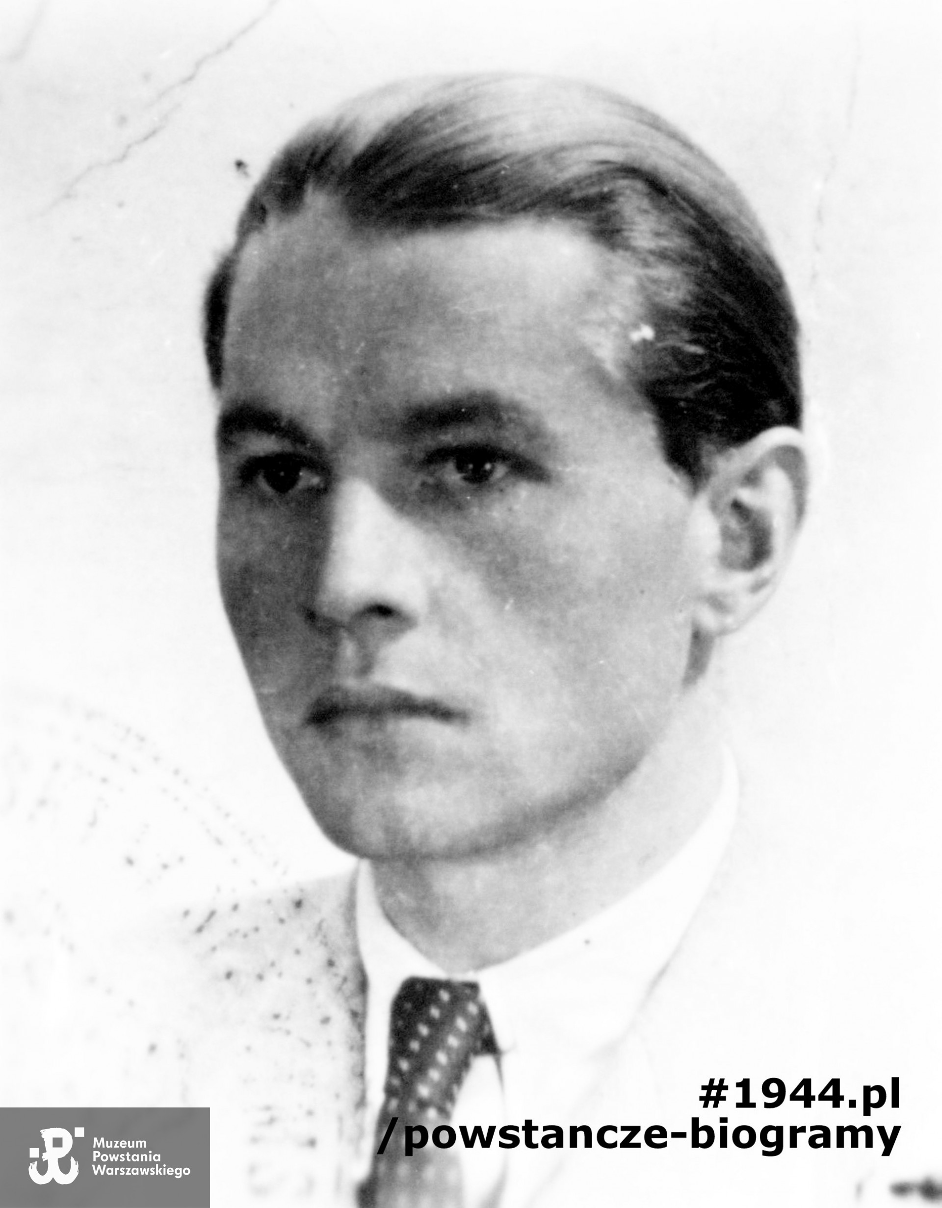 por. Roman Zygmunt  Rozmiłowski "Zawada" (1915-1944). Fotografia portretowa ze zbiorów Muzeum Powstania warszawskiego, sygn. P/8277 - "Koszta"