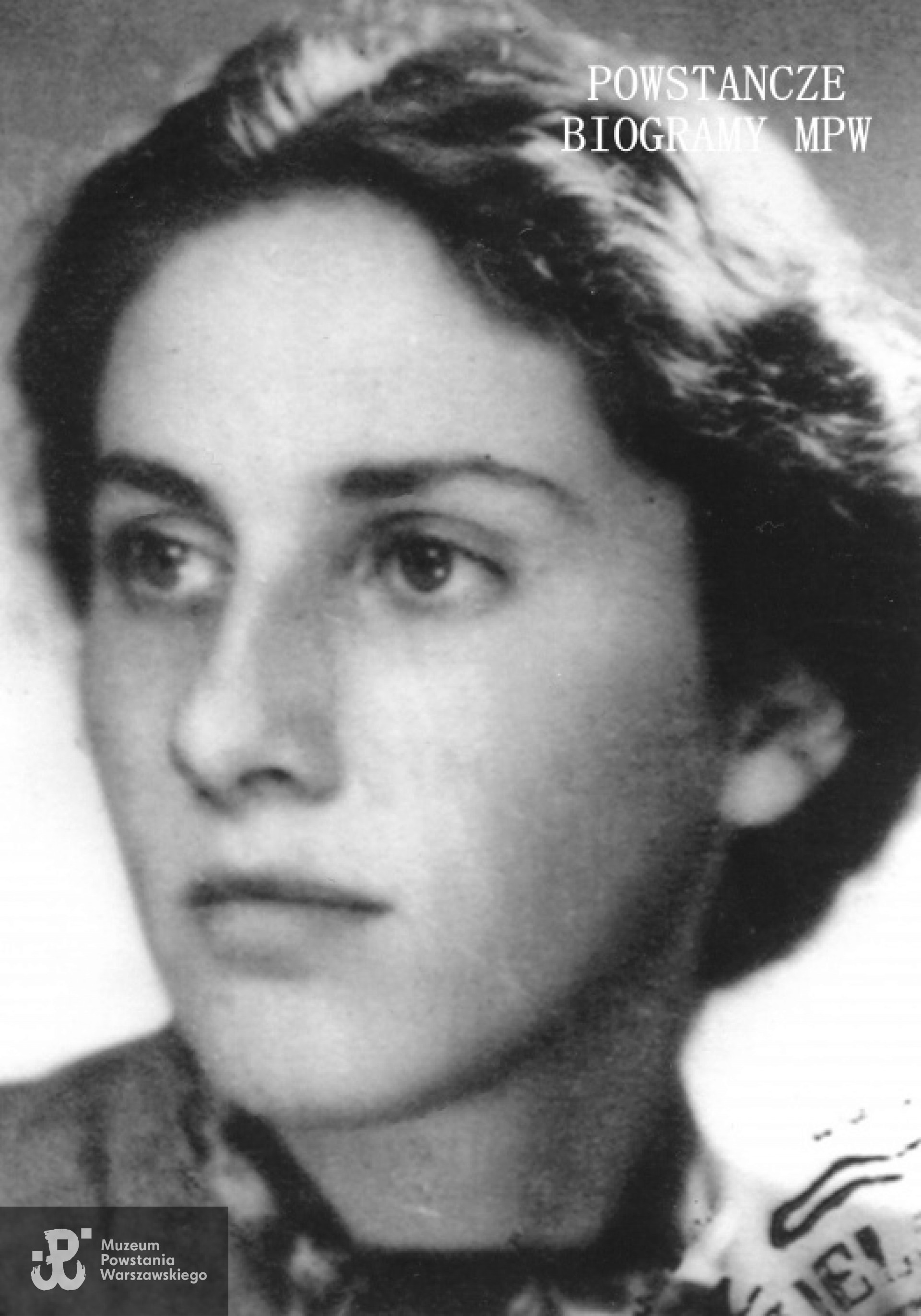 Maria Myszkowska - zdjęcie maturalne, maj 1949 rok, Gimnazjum i Liceum i,. J. Słowackiego w Warszawie. Fot. z archiwum rodzinnego Marii Bourquin - Rulskiej, obecnie w zbiorach MPW, sygn. P/8458