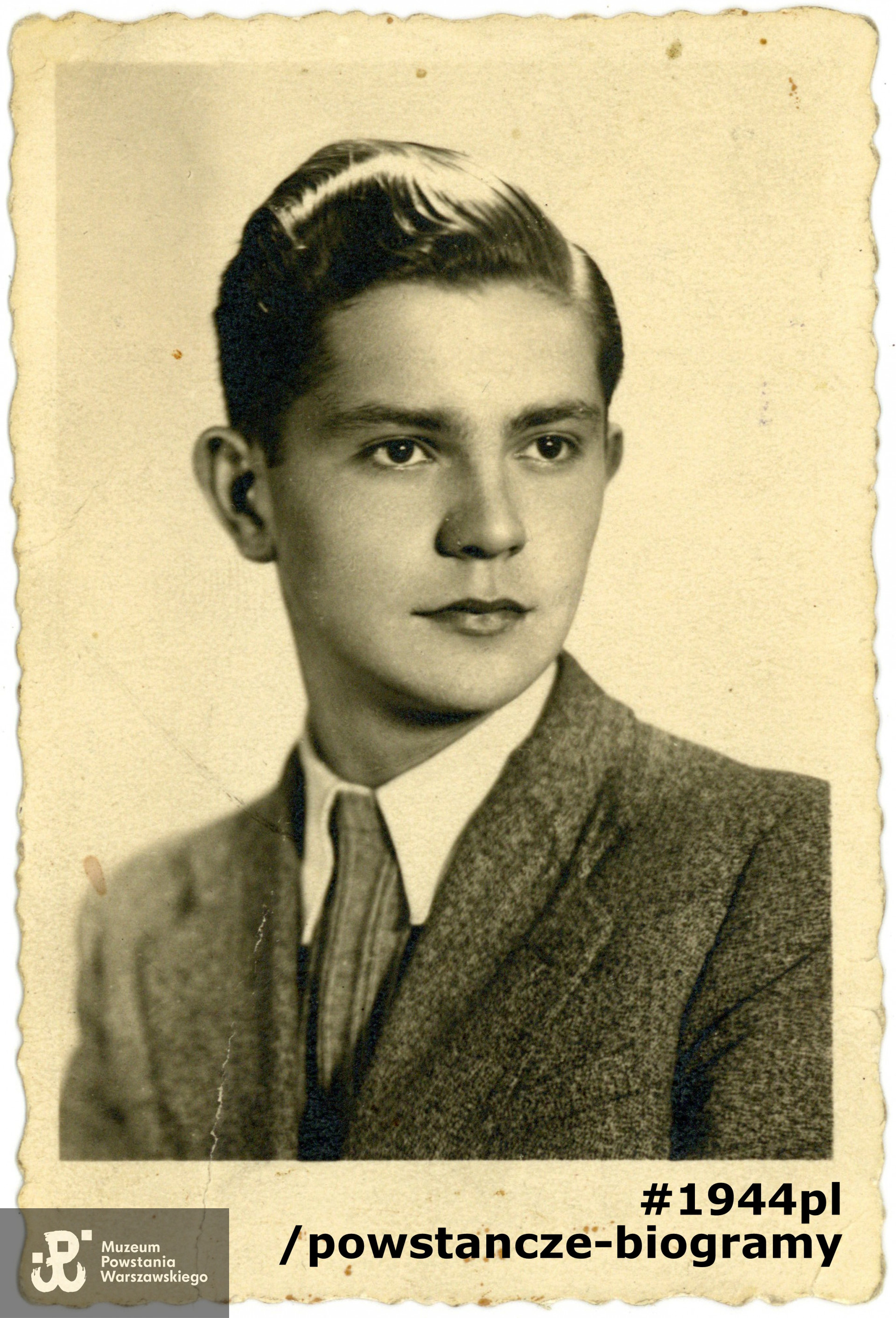 strz. Zbigniew Arendarczyk "Zajączek" (1925-1944).  Fot. ze zbiorów Muzeum Powstania Warszawskiego, sygn. P/9283/19 - dar p. Bogusława Arendarczyka, brata Zbigniewa