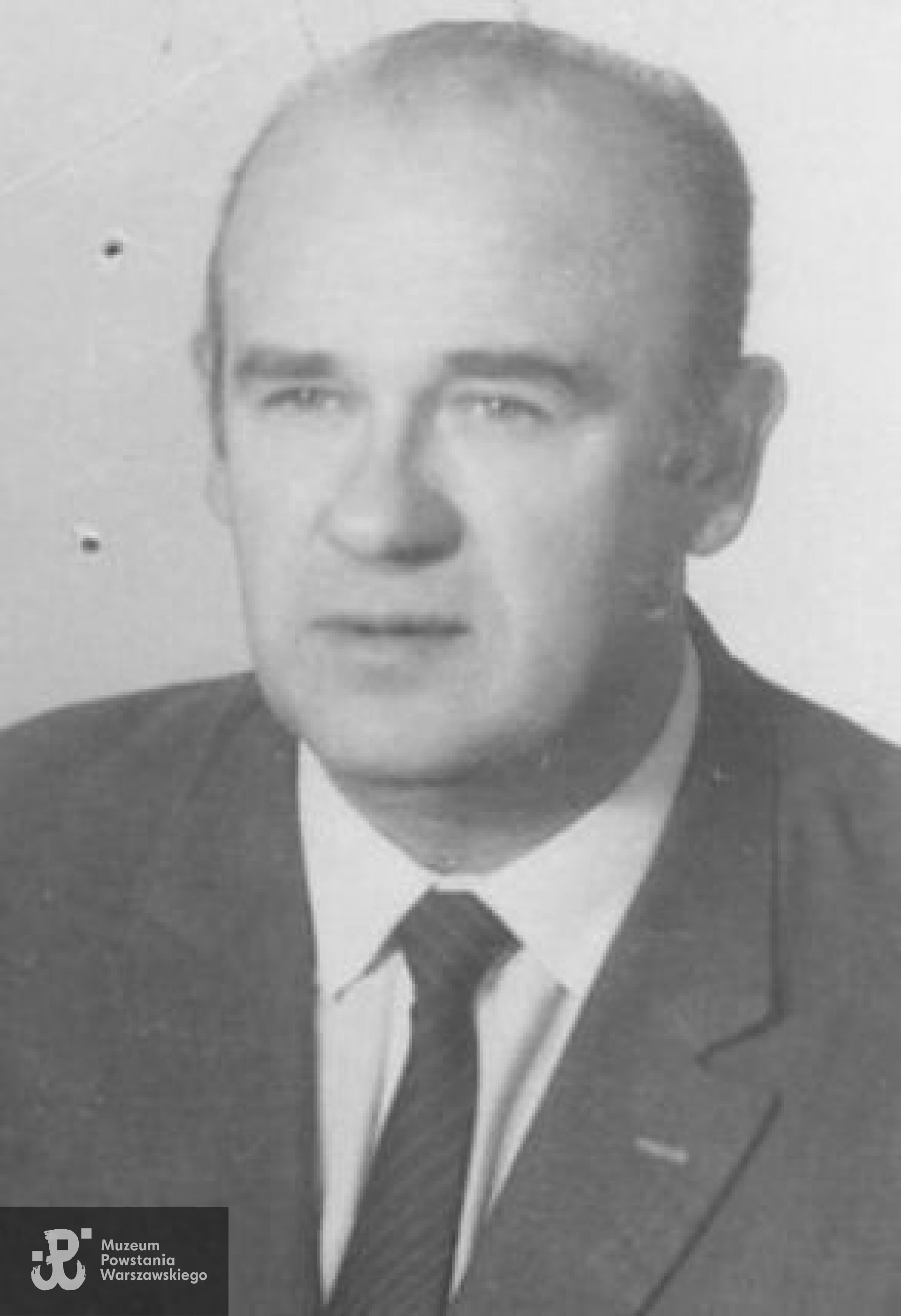 Zdjęcie powojenne dołączone do deklaracji członkowskiej ZBoWiD. Skan - materiały do Słownika Uczestników PW