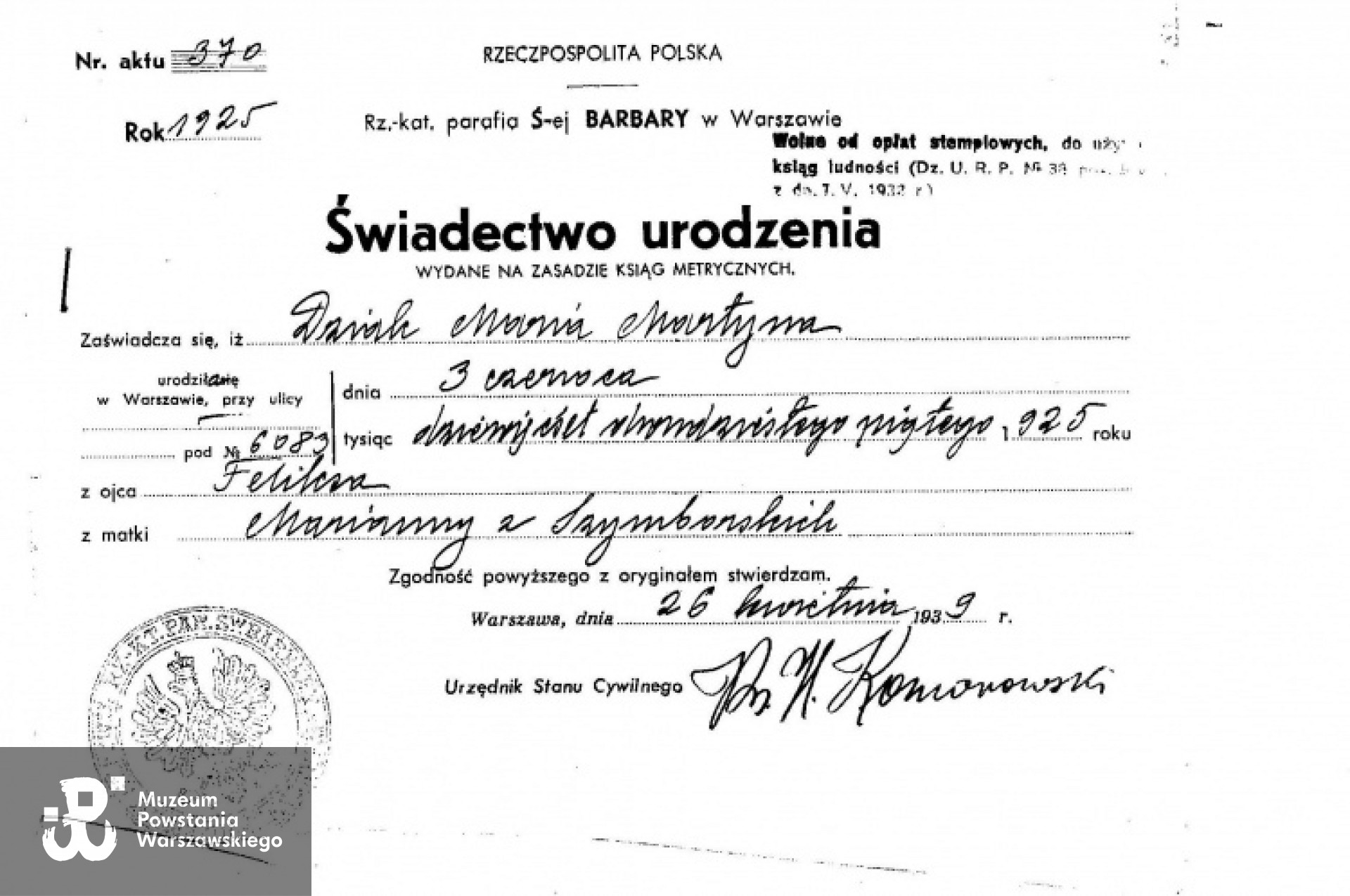 Świadectwo urodzenia na podstawie ksiąg metrykalnych parafii Św. Barbary w Warszawie. Fot. z archiwum rodzinnego Teresy Dziak-Studniarek i Justyny Maciejewskiej.