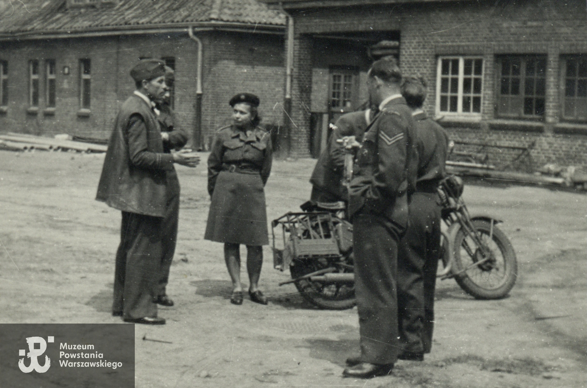 Ahlhorn, 1946 rok. Udostępnił p. Paweł Poławski, bratanek Marii Poławskiej-Śliwińskiej, skany wykonano w Archiwum Muzeum Powstania Warszawskiego  (2023).