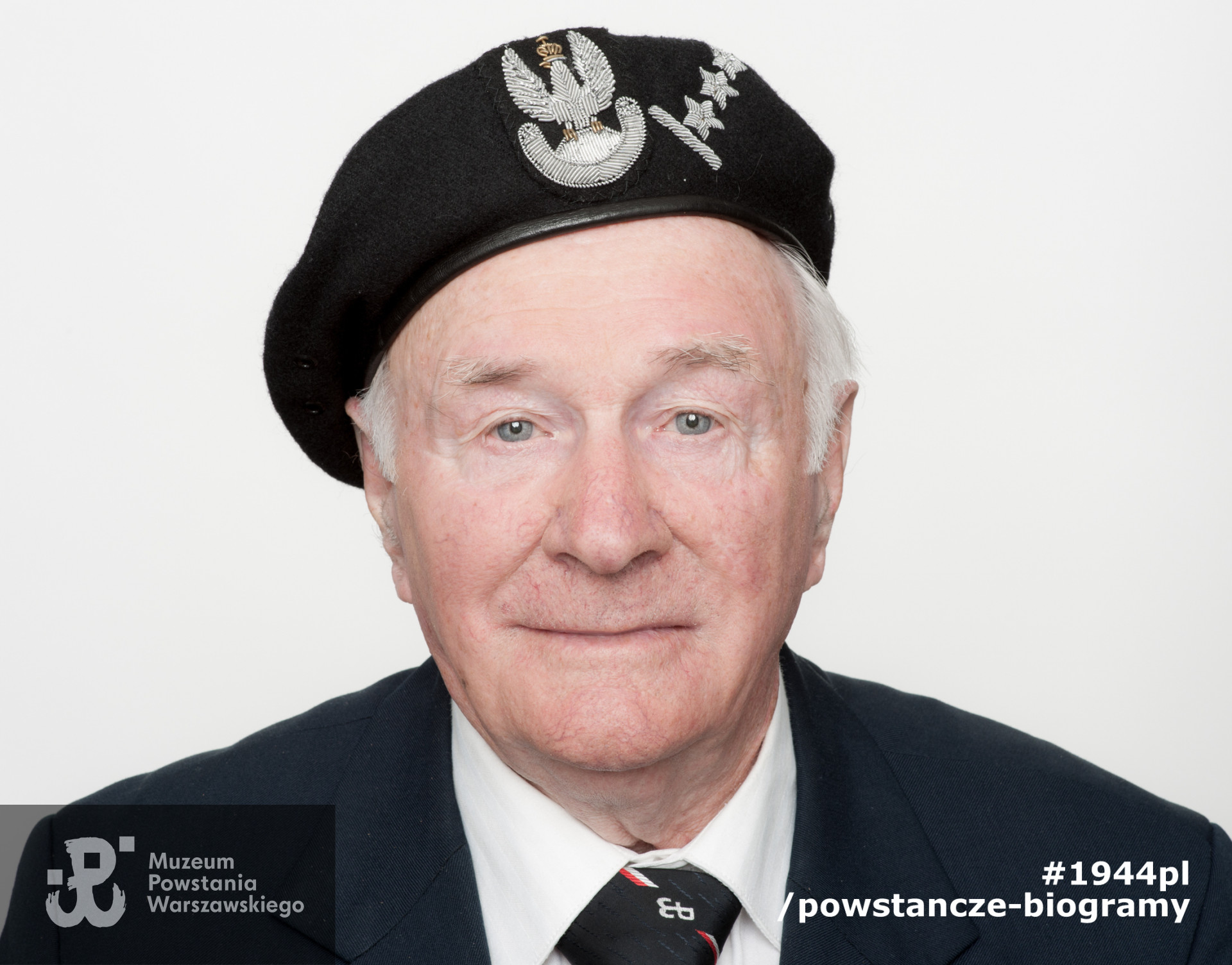 Zdjęcie z serii portretów Powstańców Warszawskich wykonanych w ramach projektu "1944/70/2014" realizowanego przez grupę WWPHOTO dla uczczenia 70. rocznicy wybuchu Powstania Warszawskiego. Muzeum Powstania Warszawskiego, 22.07-04.08 2013.