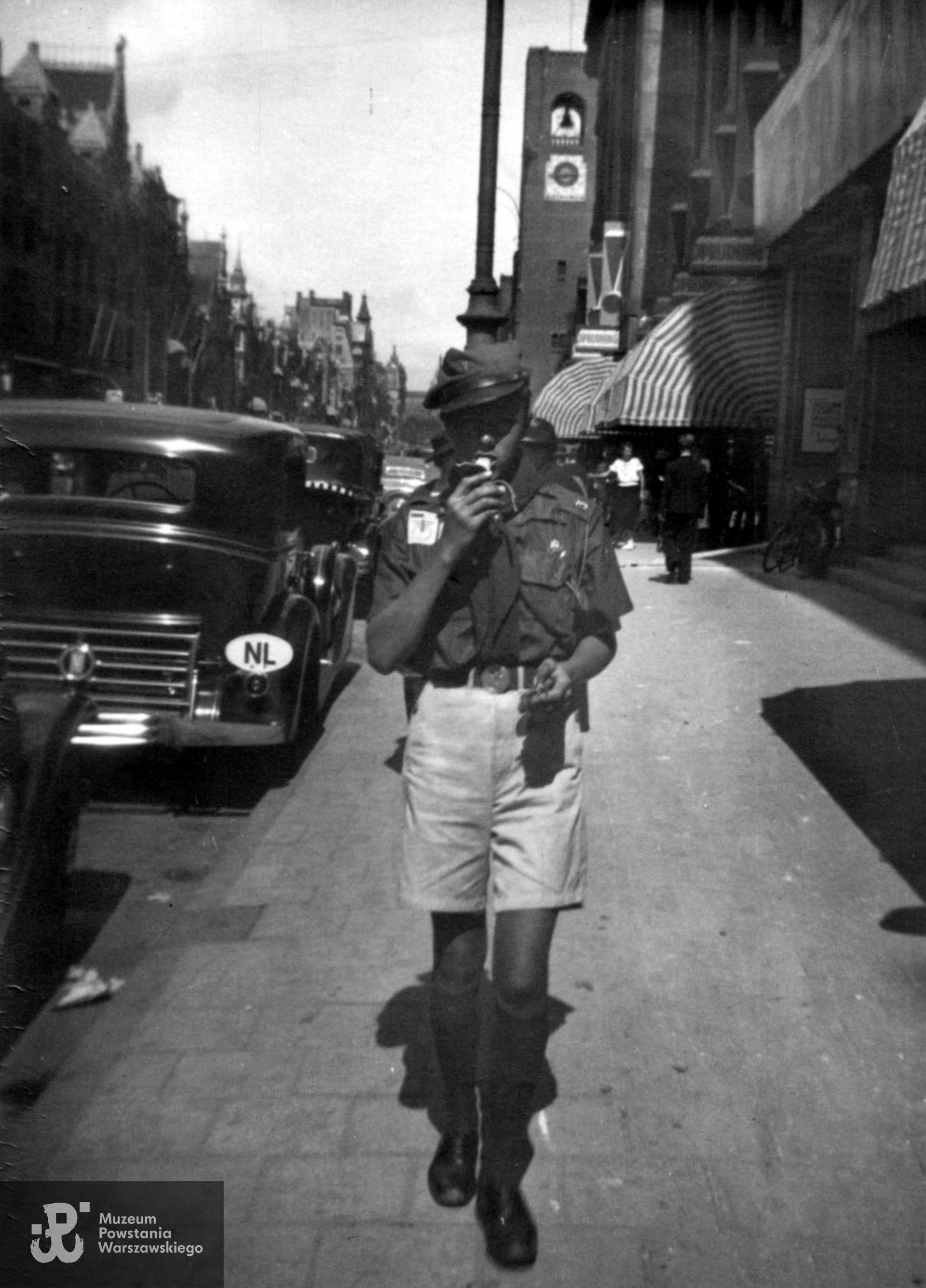 1937 rok, Harlem – dzielnica Nowego Jorku. Fot. ze zbiorów rodzinnych p. Zofii Barszczewskiej-Krawczyk z d. Michalik, przekazane do zbiorów Muzeum Powstania Warszawskiego, sygn.  P/3273