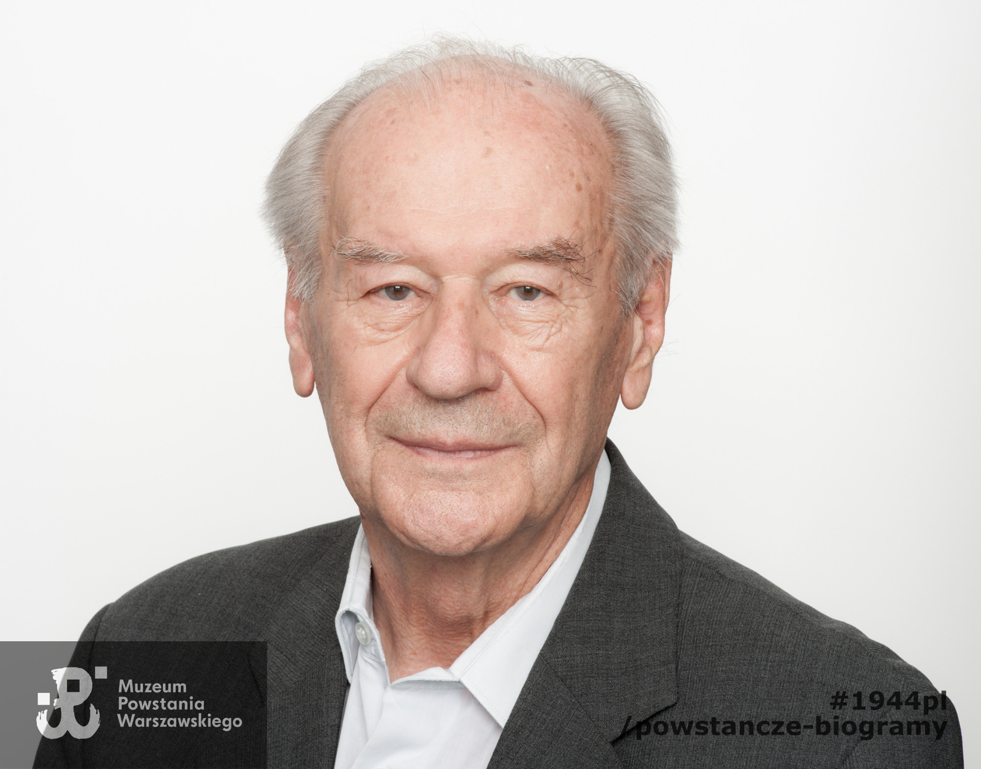 Zdjęcie z serii portretów Powstańców Warszawskich w ramach projektu "1944/70/2014" realizowanego przez grupę WWPHOTO dla uczczenia 70. rocznicy wybuchu Powstania Warszawskiego. Muzeum Powstania Warszawskiego, 22.07-04.08 2013.