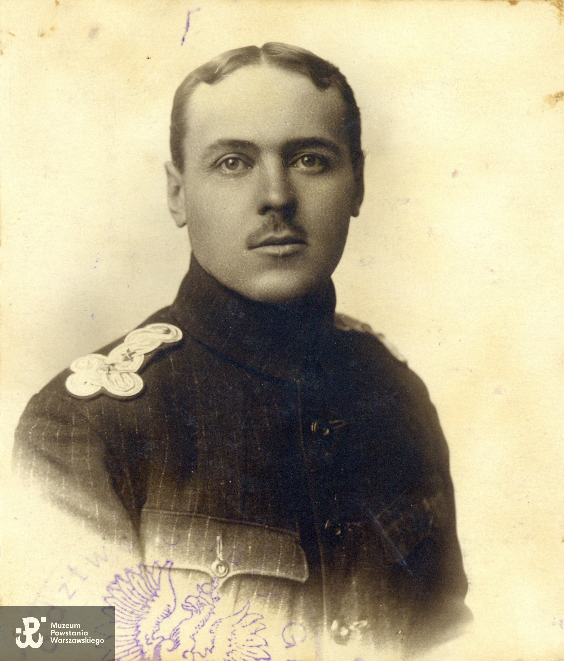 ppłk.  Witold Konrad Sieciński (1885-1944). Fotografia portretowa z dokumentów, 1919 rok. Ze zbiorów Muzeum Powstania Warszawskiego.