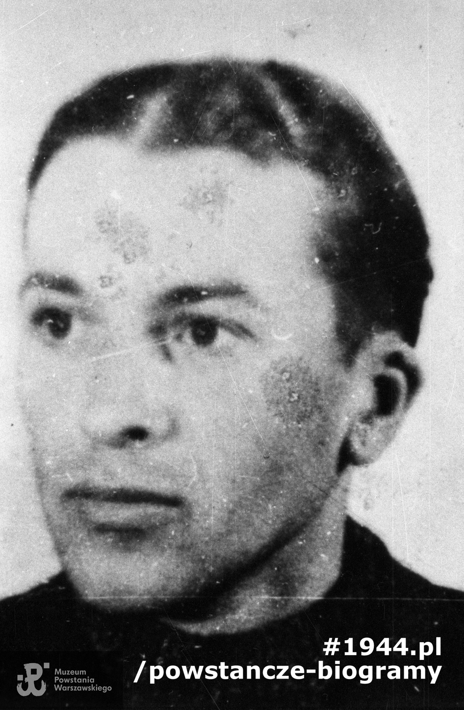 Kazimierz Jackowski "Torpeda" (1921-145),  d-ca plutonu w batalionie "Miotła". Fotografia ze zbiorów Muzeum Powstania Warszawskiego, sygn. MPW-IH/2969