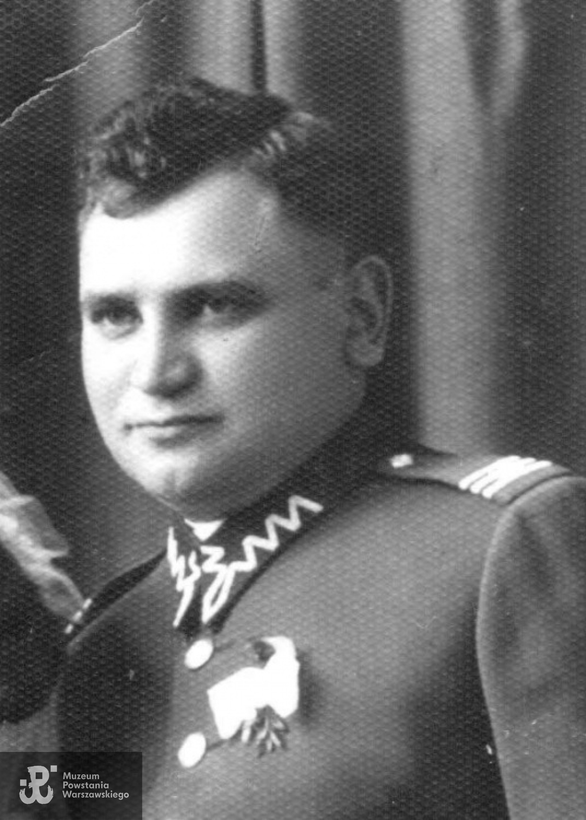 Lata 30. Aleksander Michalak w mundurze plutonowego.
