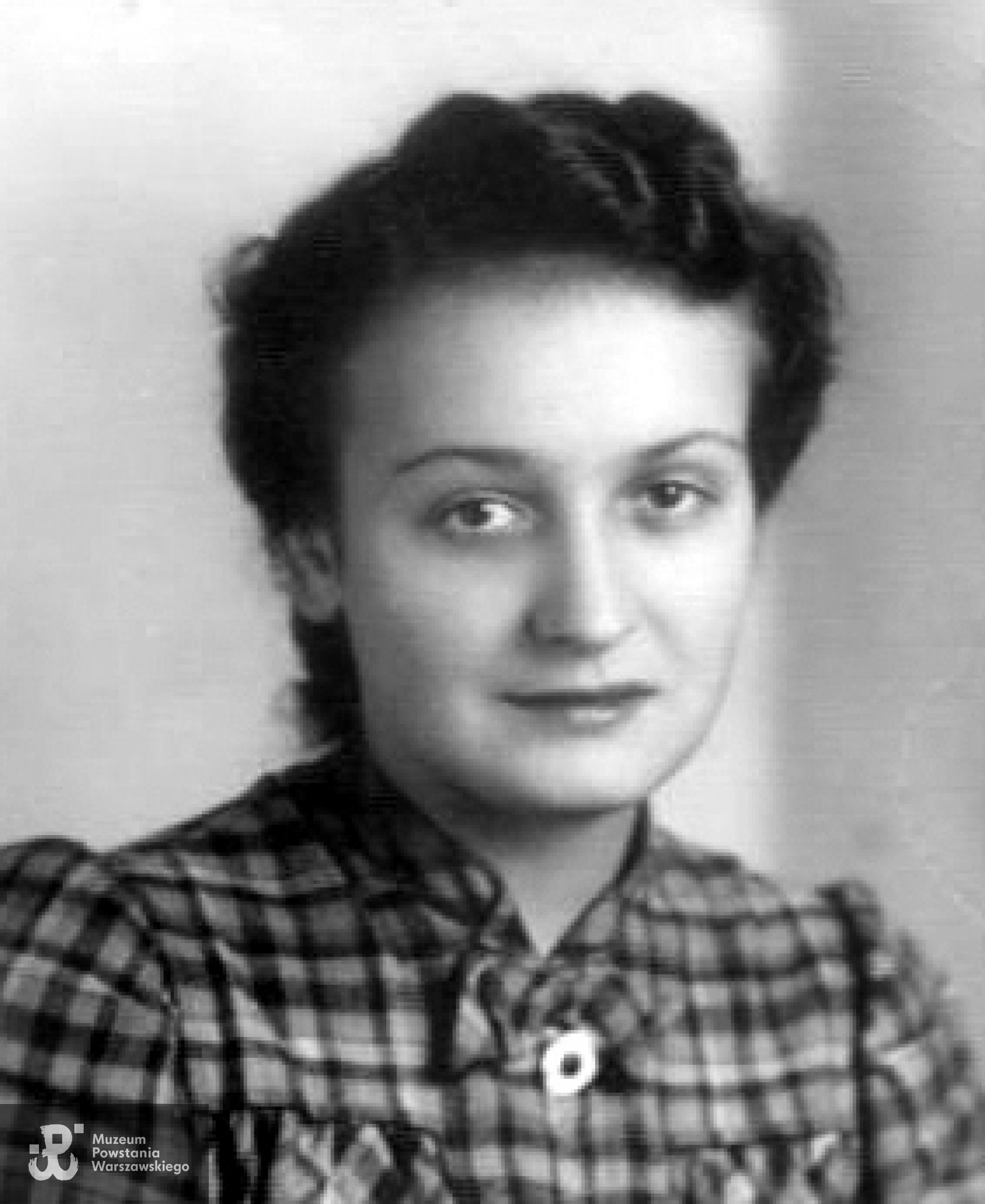 Marta Klauze-Grundman ps. "Marta" (1921-1980) Fot. <i>Encyklopedia Medyków Powstania Warszawskiego </i>