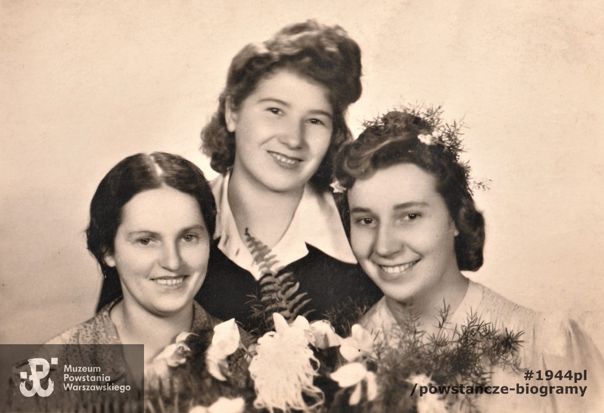 Henryka Kubiak, po wojnie Wojciechowska „Czarnulka” na fotografii w  środku. Fot. ze zbiorów rodzinnych, udostępniła p. Agnieszka Pieniążek Wojciechowska