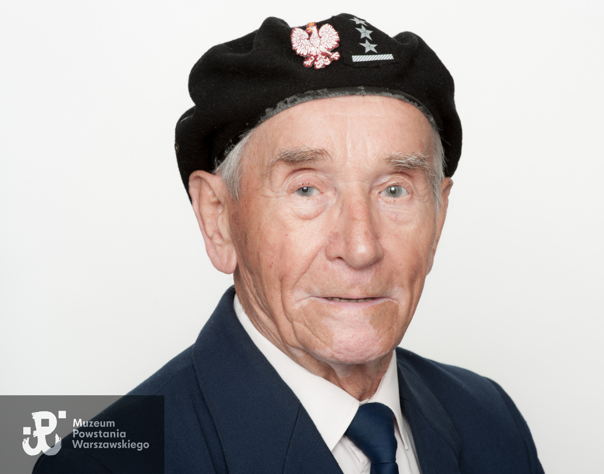 Zdjęcie z serii portretów Powstańców Warszawskich wykonanych w ramach projektu "1944/70/2014" realizowanego przez grupę WWPHOTO dla uczczenia 70. rocznicy wybuchu Powstania Warszawskiego. Muzeum Powstania Warszawskiego, 22.07-04.08 2013.