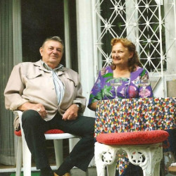 Gen. Jerzy  Kiersztyn,w latach 90-tych w Polsce, na zdjęciu z Teresą Szuch-Lewtak-Stattler ps. 