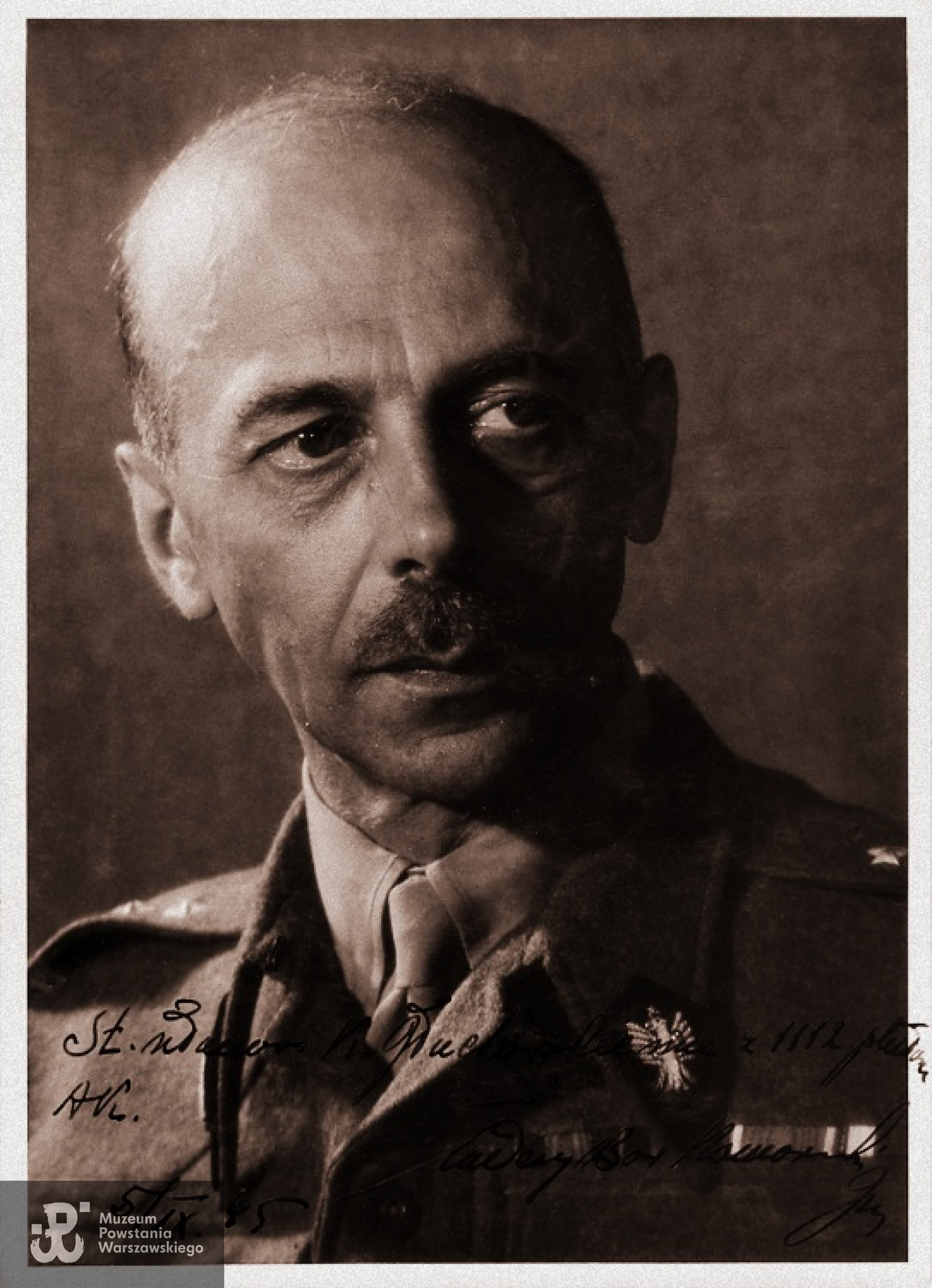 Gen. Tadeusz Komorowski "Bór". Fot. ze zbiorów Muzeum Powstania Warszawskiego, sygn. MPW-IK/4525