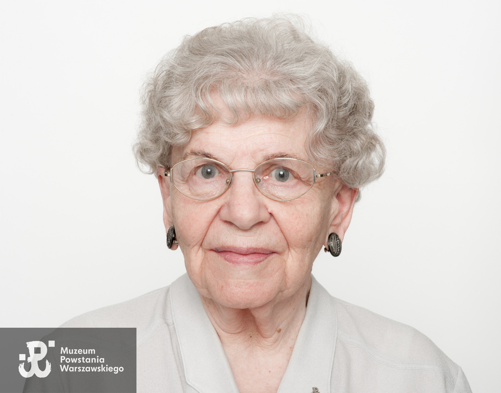 Zdjęcie z serii portretów Powstańców Warszawskich wykonanych w ramach projektu "1944/70/2014" realizowanego przez grupę WWPHOTO dla uczczenia 70. rocznicy wybuchu Powstania Warszawskiego. Muzeum Powstania Warszawskiego, 22.07-04.08 2013.