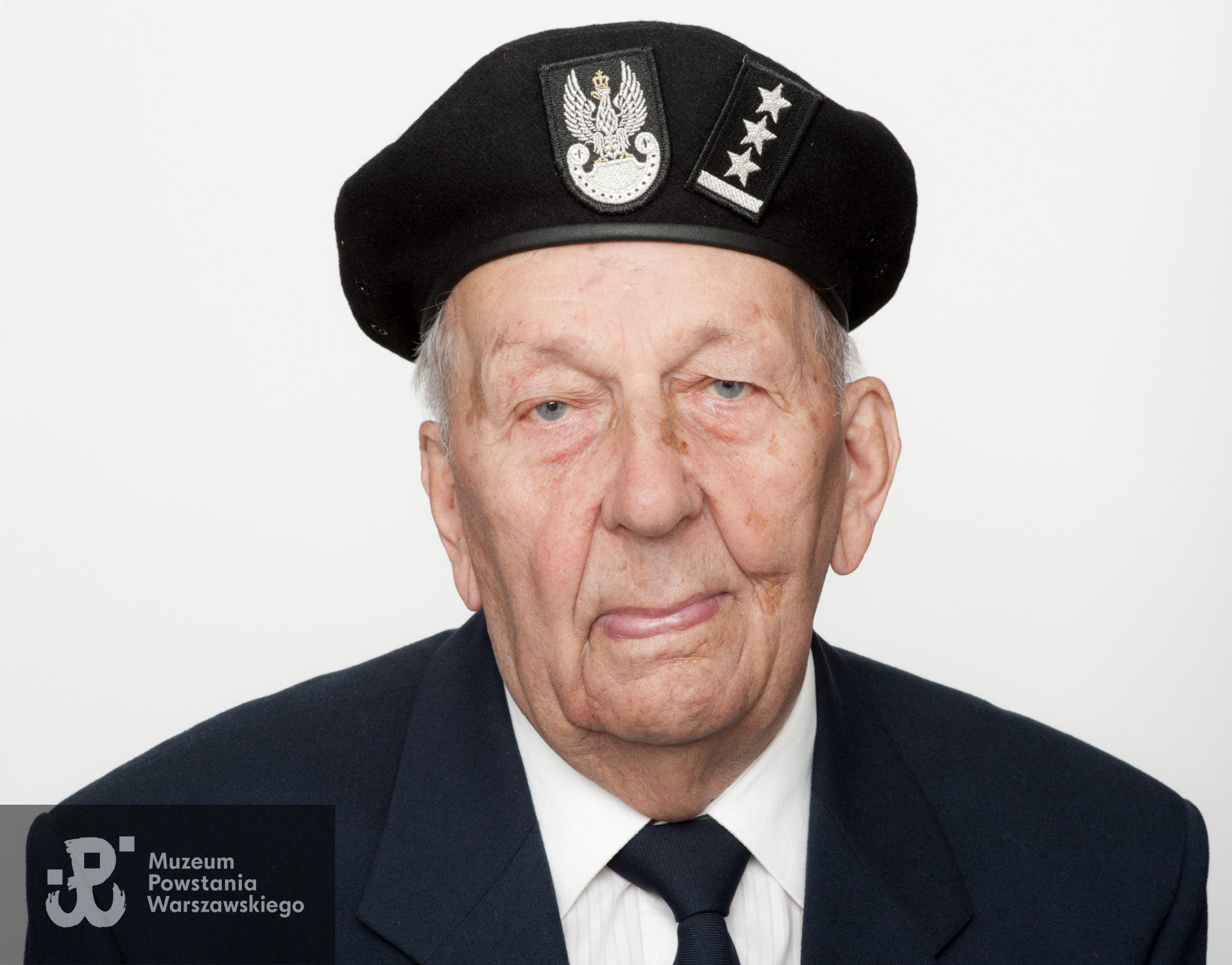 Zdjęcie z serii portretów Powstańców Warszawskich wykonanych w ramach projektu "1944/70/2014" realizowanego przez grupę WWPHOTO dla uczczenia 70. rocznicy wybuchu Powstania Warszawskiego. Muzeum Powstania Warszawskiego, 22.07-04.08 2013.