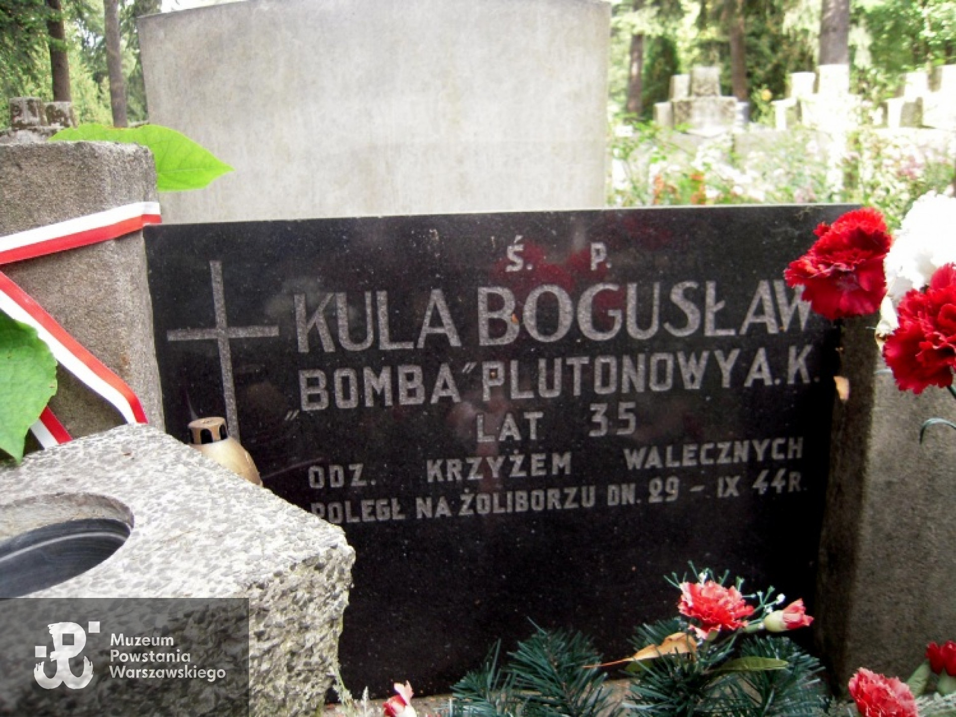 Grób Bogusława Kuli na Powązkach Wojskowych - kwatera A 25