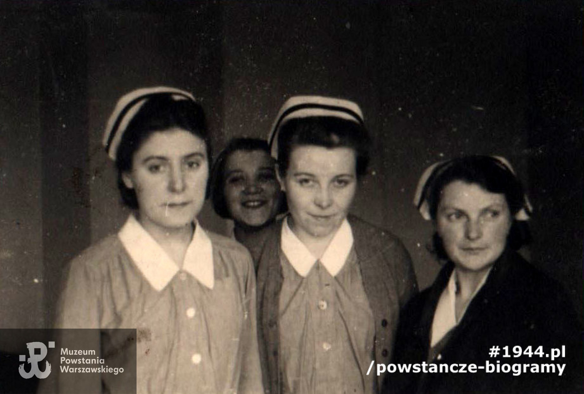 Alicja Sosnowska - Malinowska  - pierwsza z prawej. Fot. archiwum rodzinne