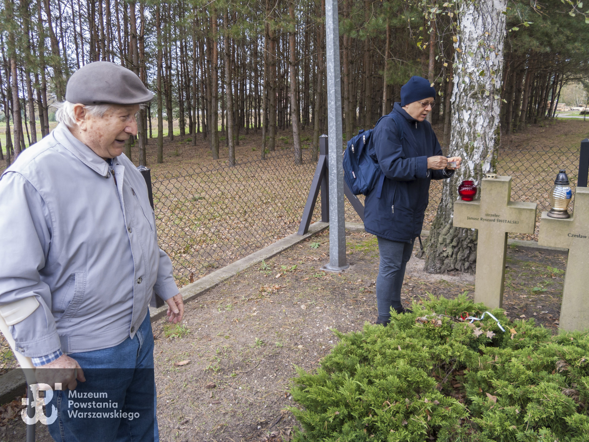 Jaktorow - Cmentarz Wojskowy. Grób Janusza Świtalskiego, 2017 rok. Z archiwum rodzinnego p. Lecha Sedlaczka ps. Hak