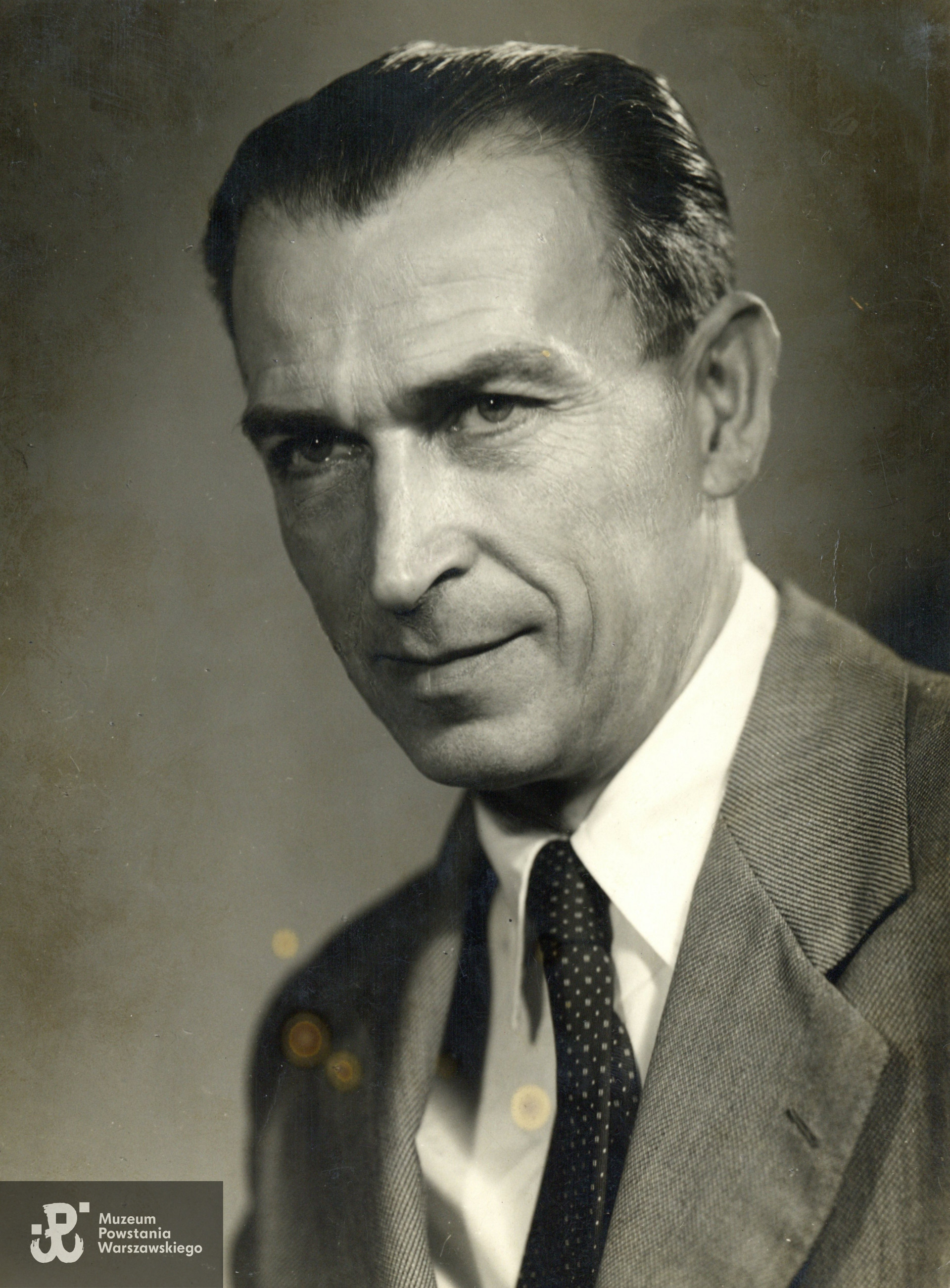 Fot. ze zbiorów Muzeum Powstania Warszawskiego, sygn. P/9686. Ujęcie tożsame: P/4461.