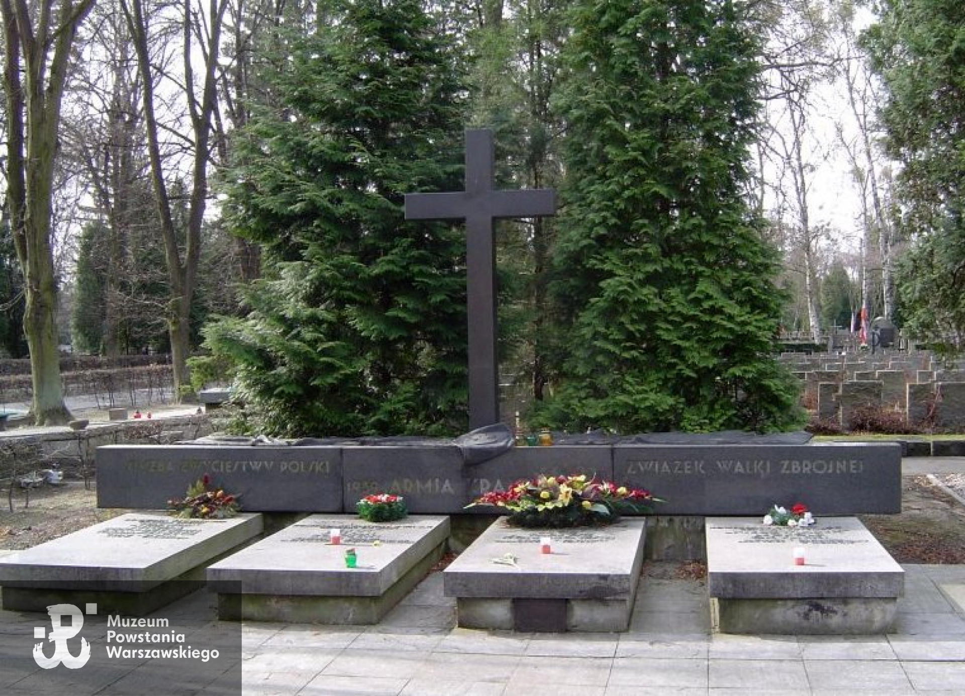 Powązki Wojskowe - Kwatera Komendy Głównej AK, miejsce pochowania Ireny i Tadeusza Komorowskich. Fot. udostępnił p. Remigiusz Stefani