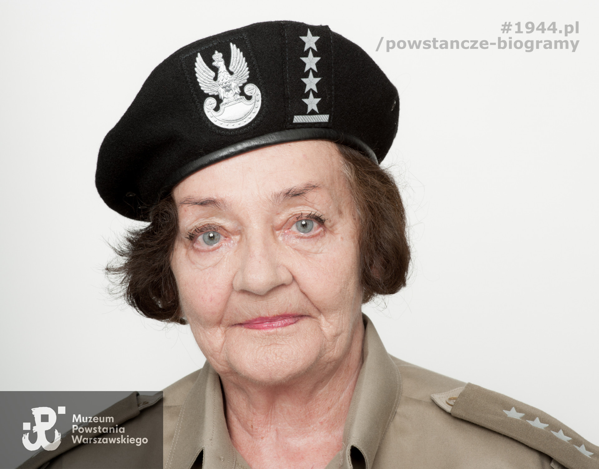 Eleonora Galica-Zaremba "Maja". Zdjęcie z serii portretów Powstańców Warszawskich wykonanych w ramach projektu "1944/70/2014" realizowanego przez grupę WWPHOTO dla uczczenia 70. rocznicy wybuchu Powstania Warszawskiego. Muzeum Powstania Warszawskiego, 22.07-04.08 2013.