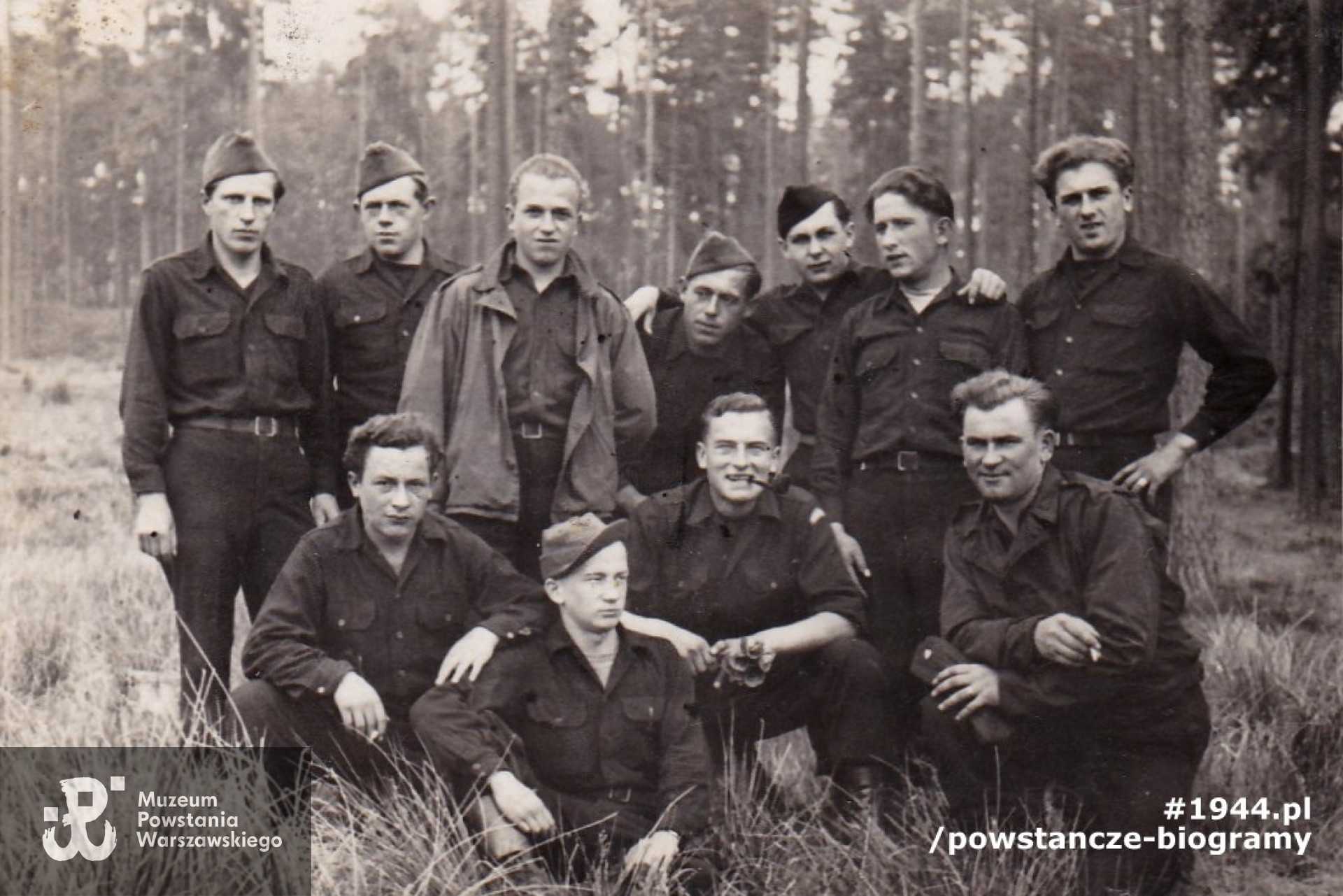 Langwasser, 1946 r. Aleksander Tarnopolski na pierwszym planie (siedzący). Fot. archiwum rodzinne, udostępnił wnuk, p. Konrad Tarnopolski