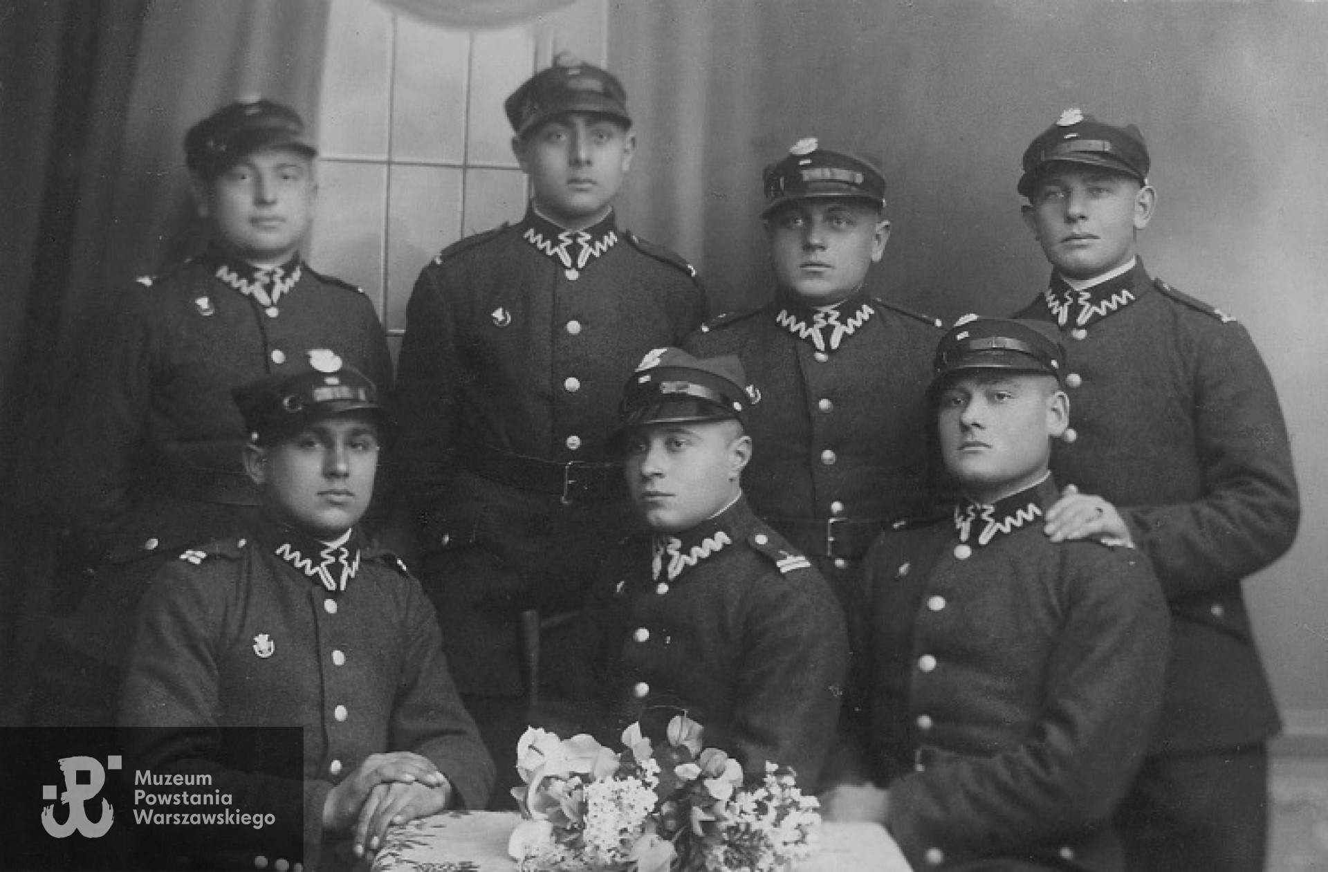 Jabłonna 14.01.1933 r. - Bogusław Kula stoi drugi z lewej