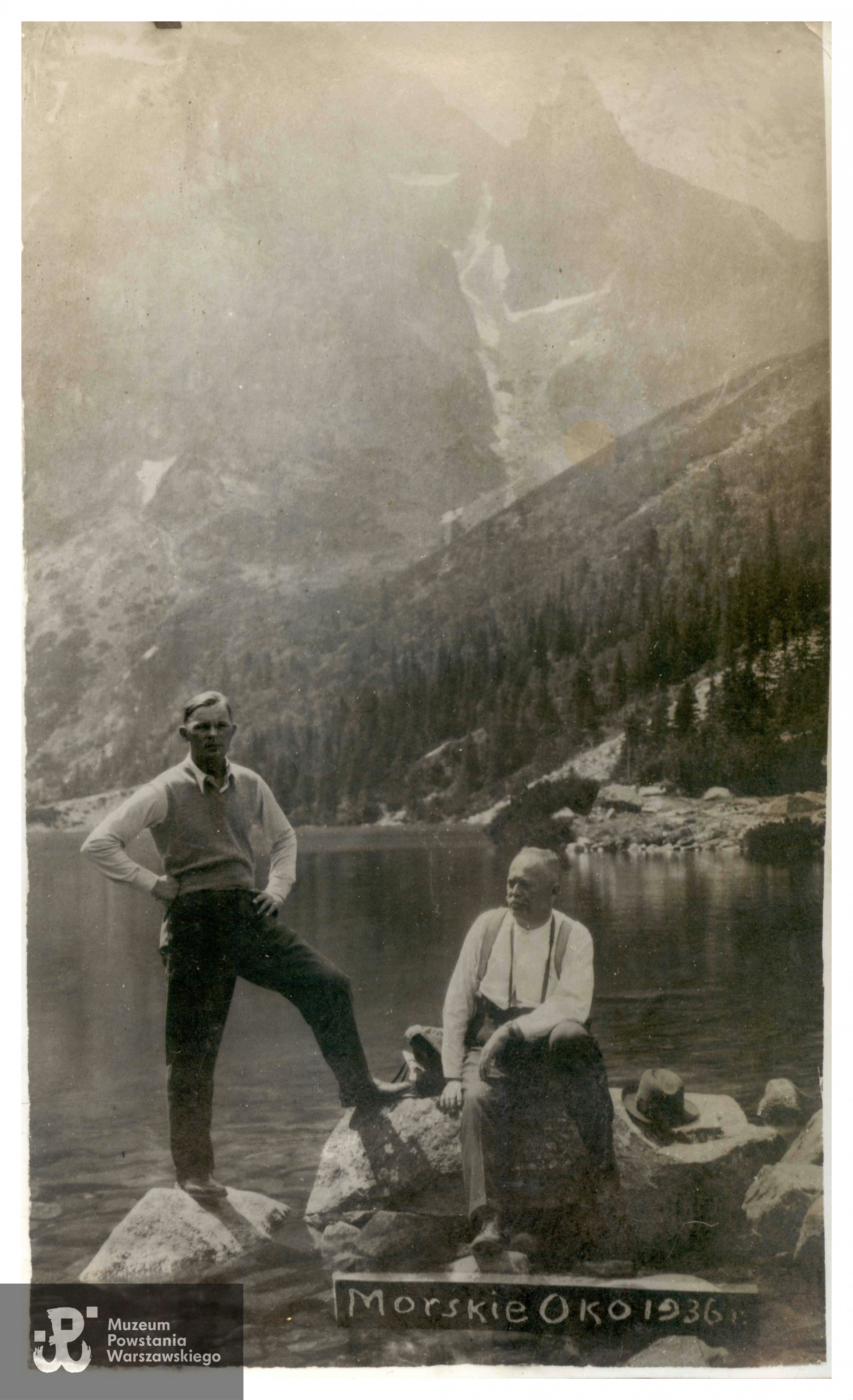 Por. Wacław Chojna z teściem Andrzejem Dzikiewiczem, Morskie Oko 1936 r. Fotografia ze zbiorów rodzinnych, skan udostępniła p. Agnieszka Ławacz-Sampanis