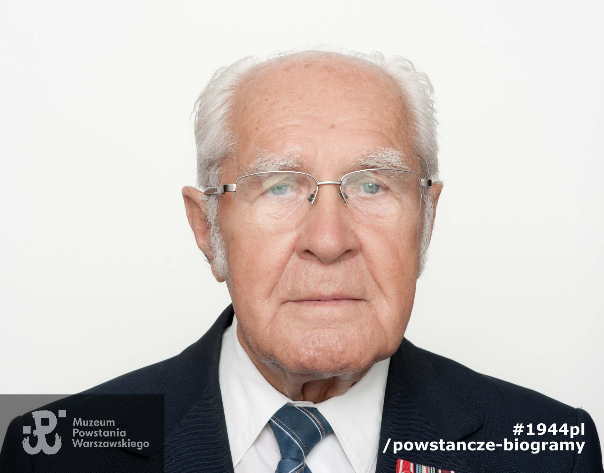 Zdjęcie z serii portretów Powstańców Warszawskich w ramach projektu "1944/70/2014" realizowanego przez grupę WWPHOTO dla uczczenia 70. rocznicy wybuchu Powstania Warszawskiego. Muzeum Powstania Warszawskiego, 22.07-04.08 2013.