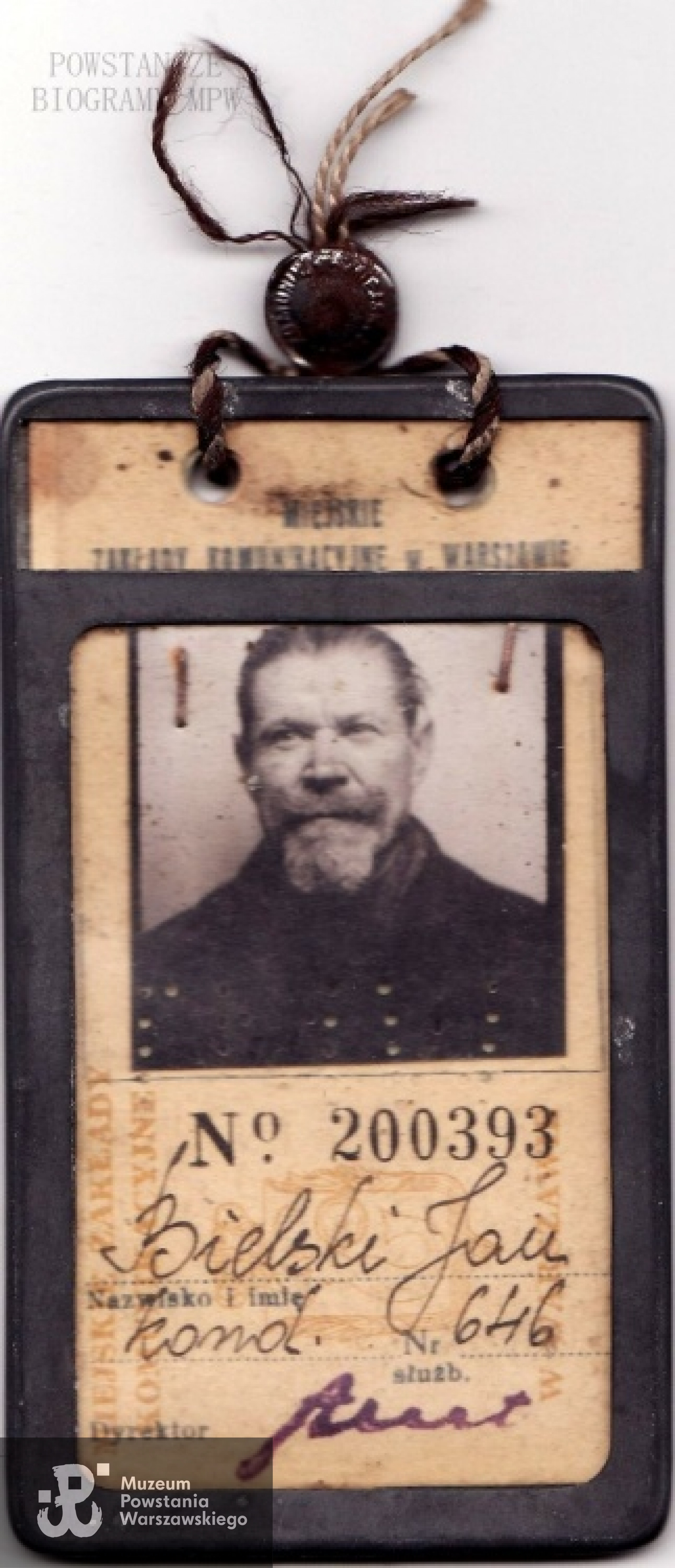 Bilet służbowy Jana Bielskiego  uprawniający do bezpłatnego  korzystania z komunikacji miejskiej w Warszawie. Fot. archiwum rodzinne.