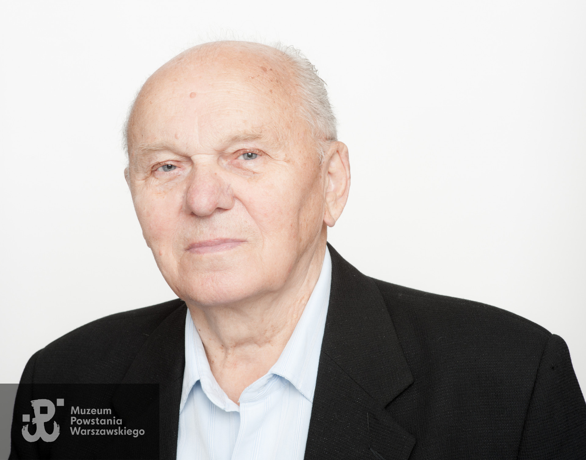 Zdjęcie z serii portretów Powstańców Warszawskich wykonanych w ramach projektu "1944/70/2014" realizowanego przez grupę WWPHOTO dla uczczenia 70. rocznicy wybuchu Powstania Warszawskiego. Muzeum Powstania Warszawskiego, 22.07-04.08 2013.