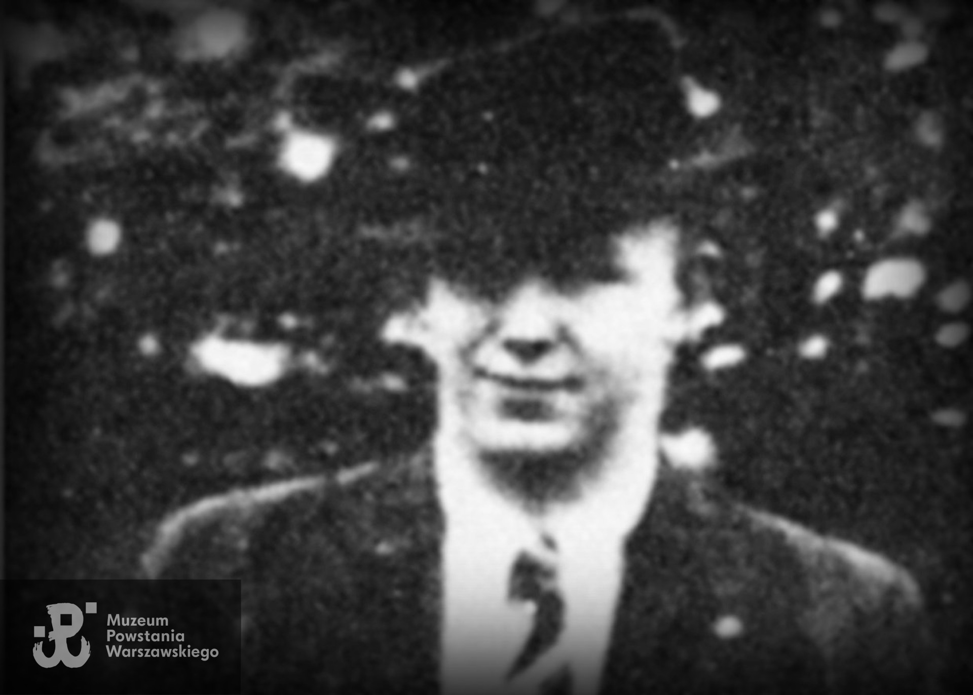 Stanisław Bugajski ps. "Stasiek" (1919-1944). Skan ze zbiorów Muzeum Powstania Warszawskiego - katalog "Miasto Grobów"