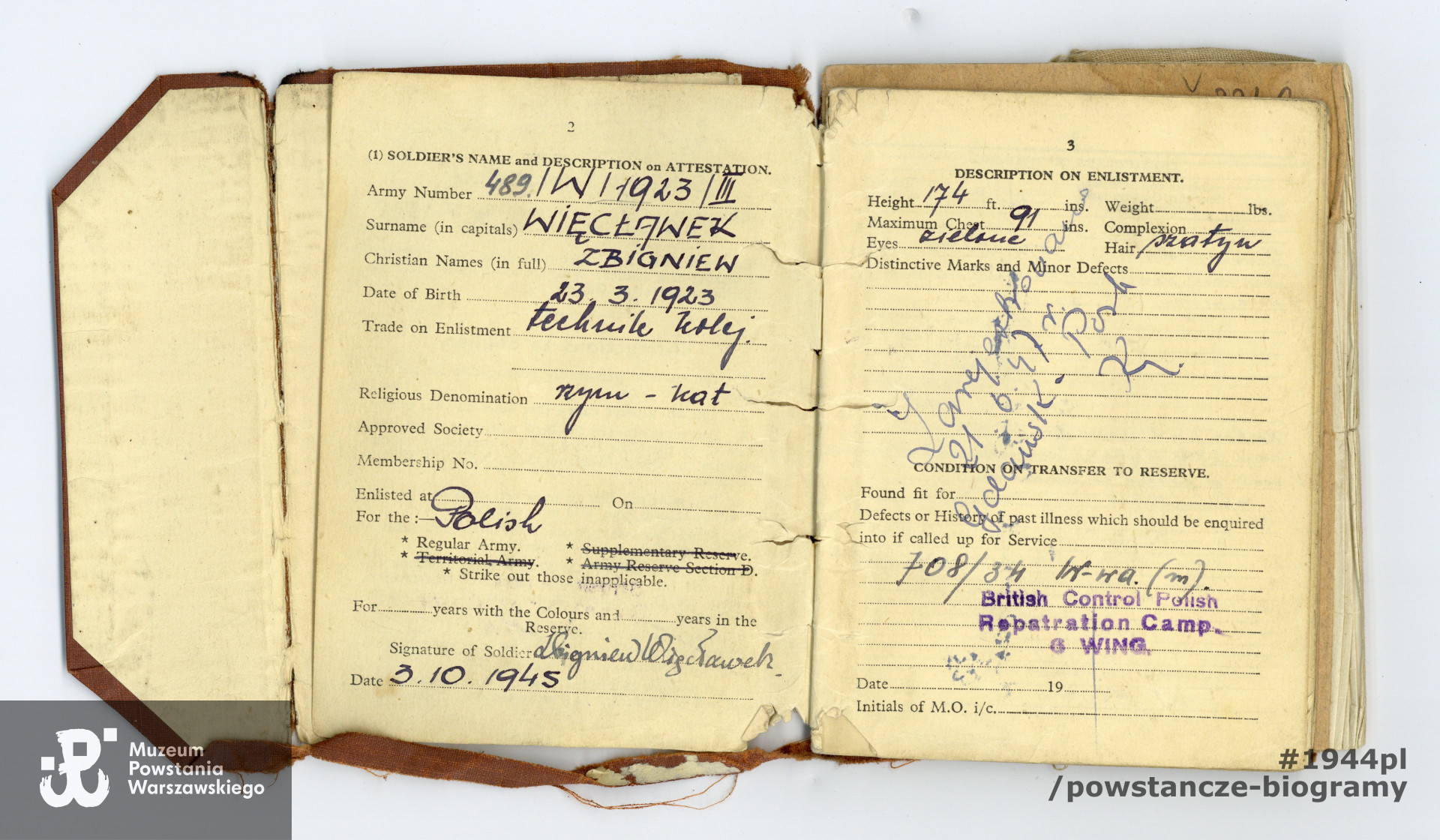 Soldier's Service and Pay Book (książeczka żołnierska i książeczka żołdu). Ze zbiorów Muzeum Powstania Warszawskiego, sygn. P/8639, dar p. Hanny Więcławek-Wassermann i p. Bożenny Więcławek - Szyszko, córek Zbigniewa Więcławka.