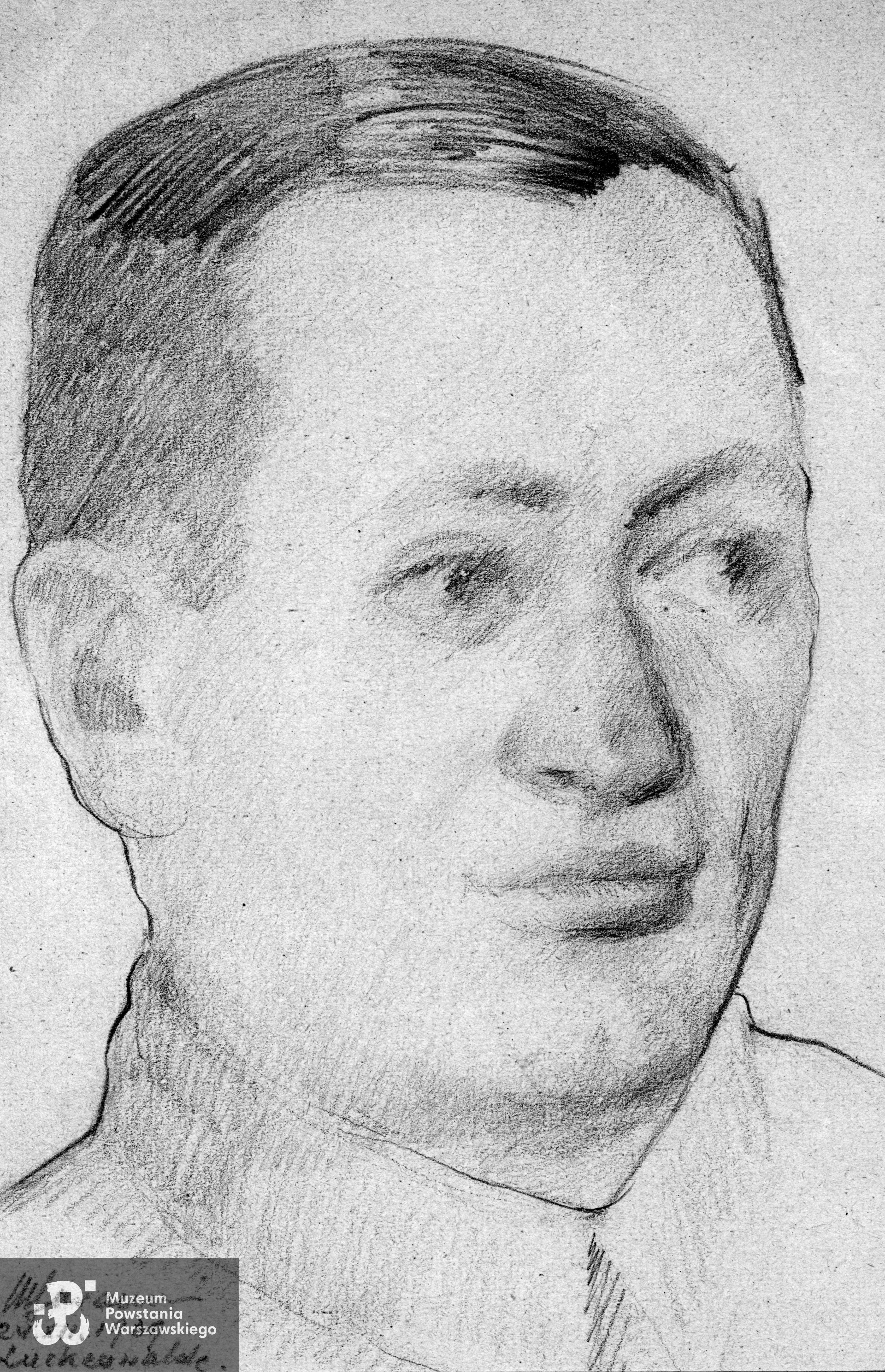 Portret ołówkiem wykonany w obozie jenieckim Stalag III A Luckenwalde. Ze zbiorów rodzinnych, udostępniła p. Maria Szymczak, córka Powstańca. Skany z oryginałów wykonano w Muzeum Powstania Warszawskiego, 08/2021