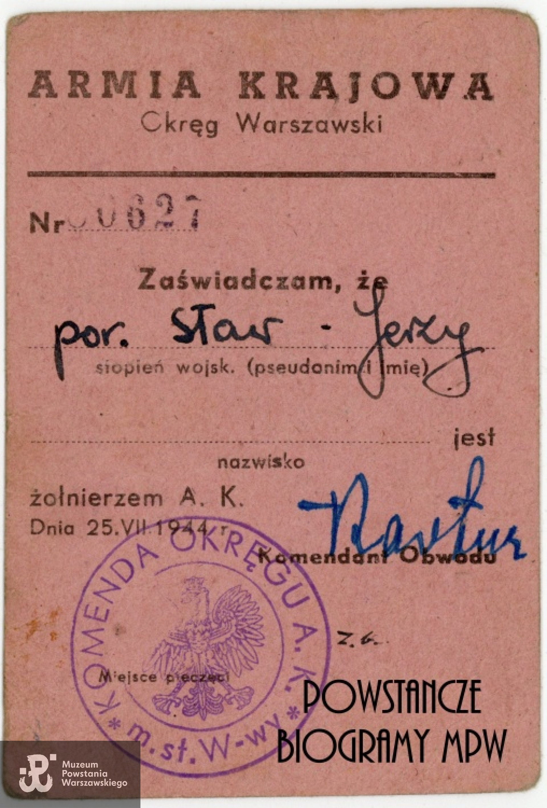 Legitymacja żołnierza AK wystawiona na dane por. Sław Jerzy. Ze zbiorów Muzeum Powstania Warszawskiego, sygn. P/7657