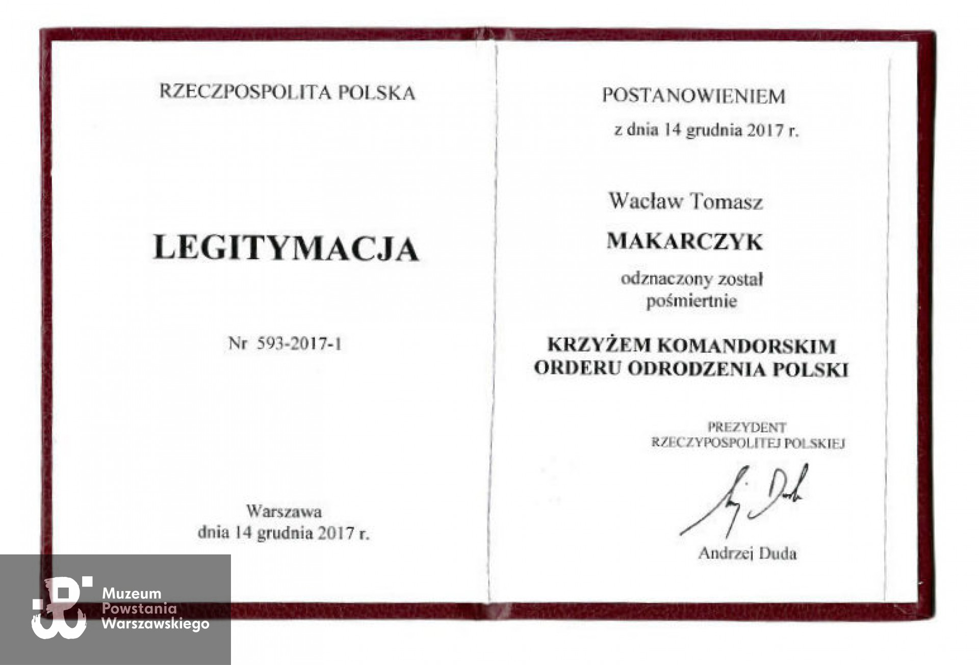 Legitymacja odznaczenia przez Prezydenta RP  Krzyżem Komandorskim Orderu Odrodzenia Polski.