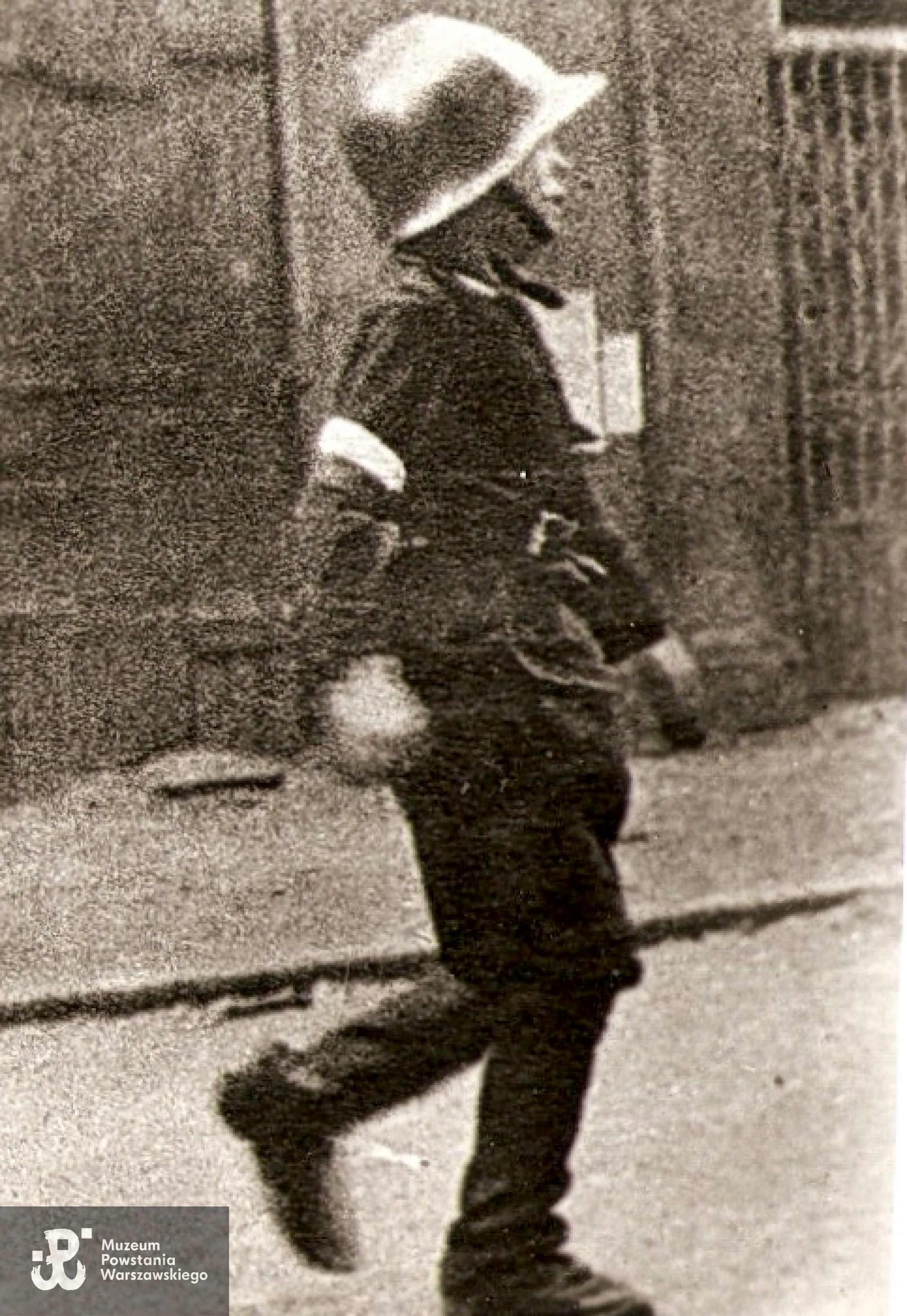 Powiększony fragment wspomnianego zdjęcia - ze zbiorów rodzinnych