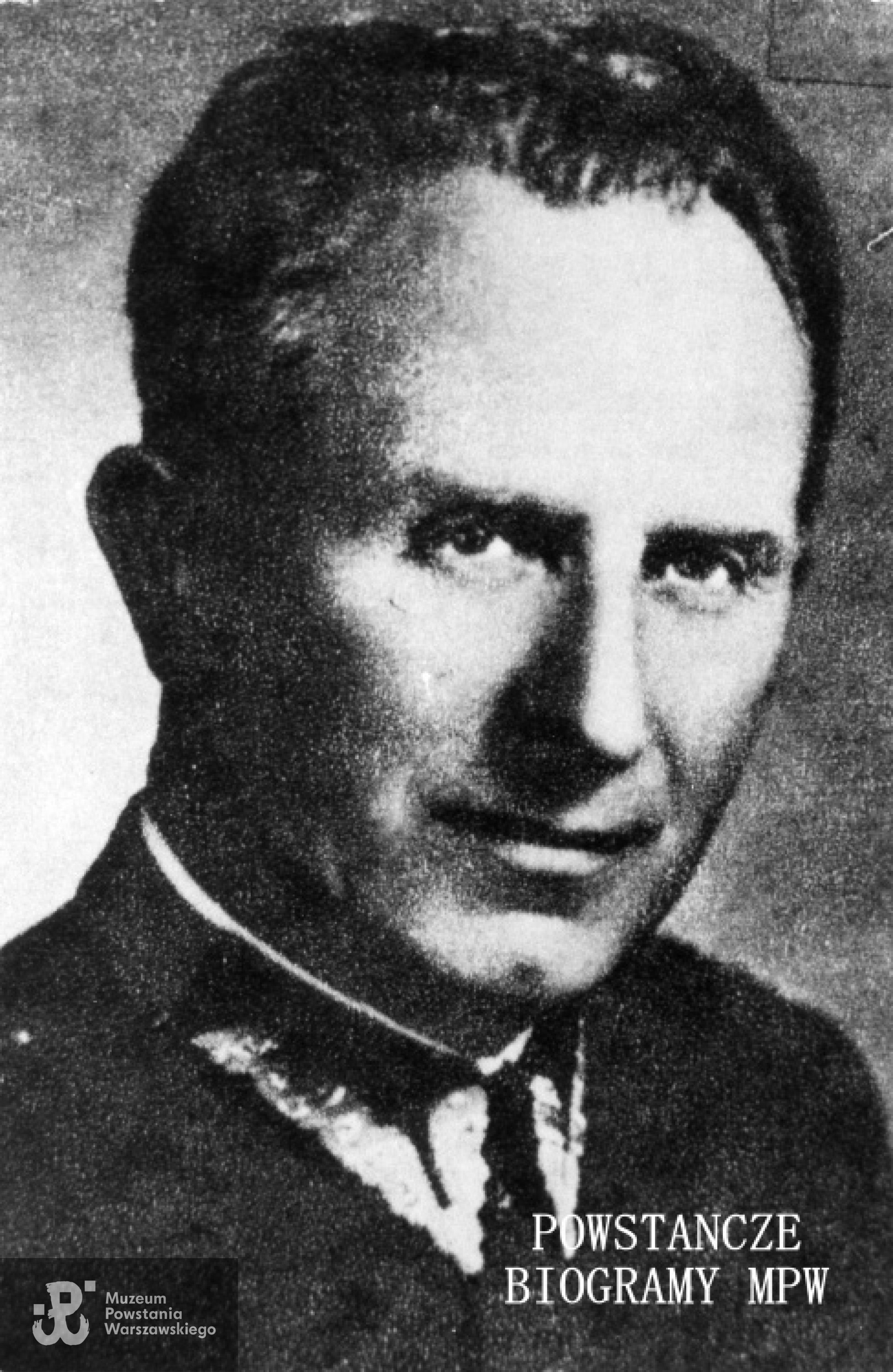 Mjr Ludwik Gawrych "Gustaw". Fotografia portretowa ze zbiorów Muzeum Powstania Warszawskiego, sygn MPW-IK/3123