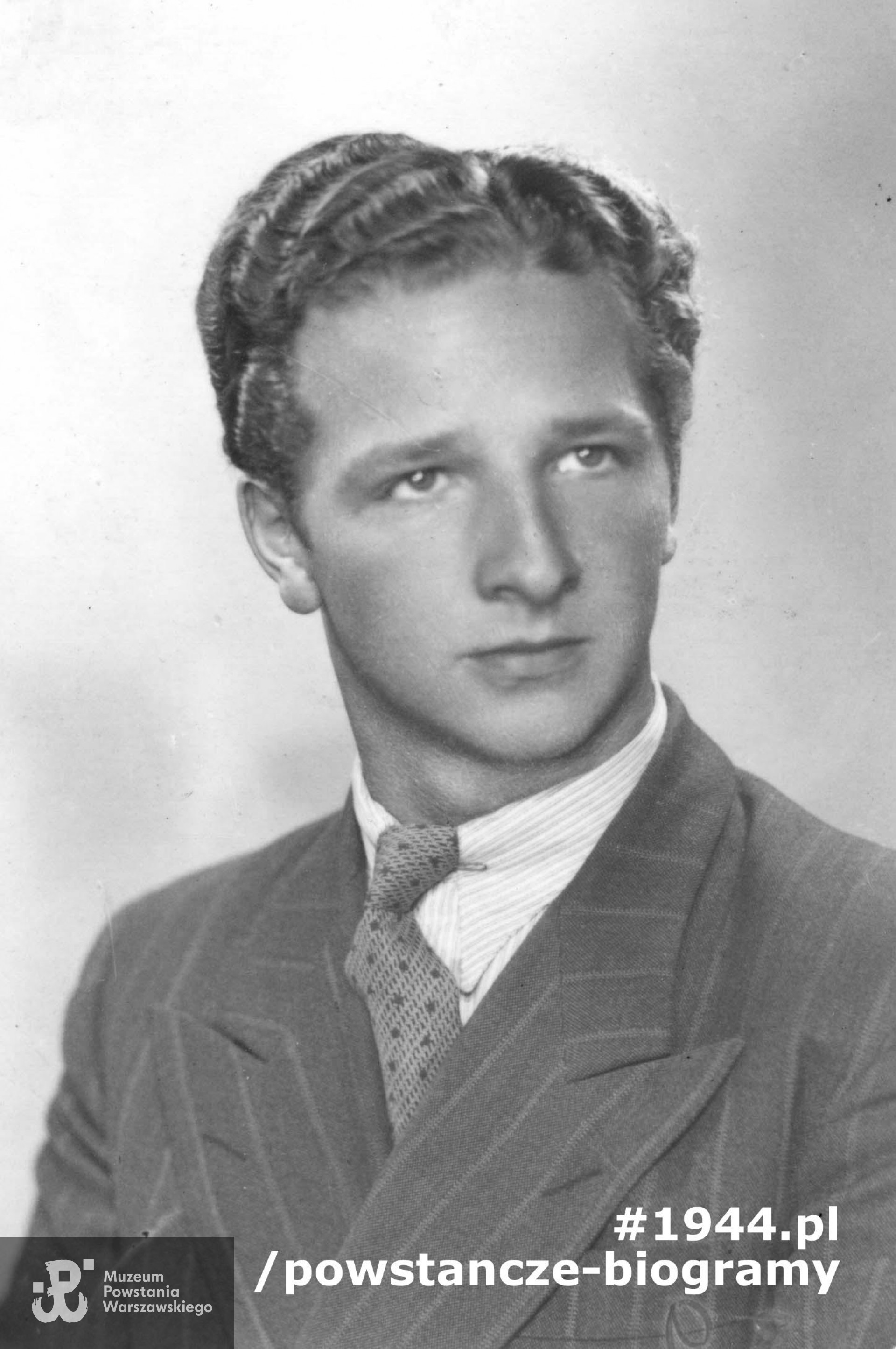 Janusz Solnikowski "Janusz" (1919-1944). Fot. ze zbiorów Muzeum Powstania Warszawskiego, sygn. MPW-IP/4729