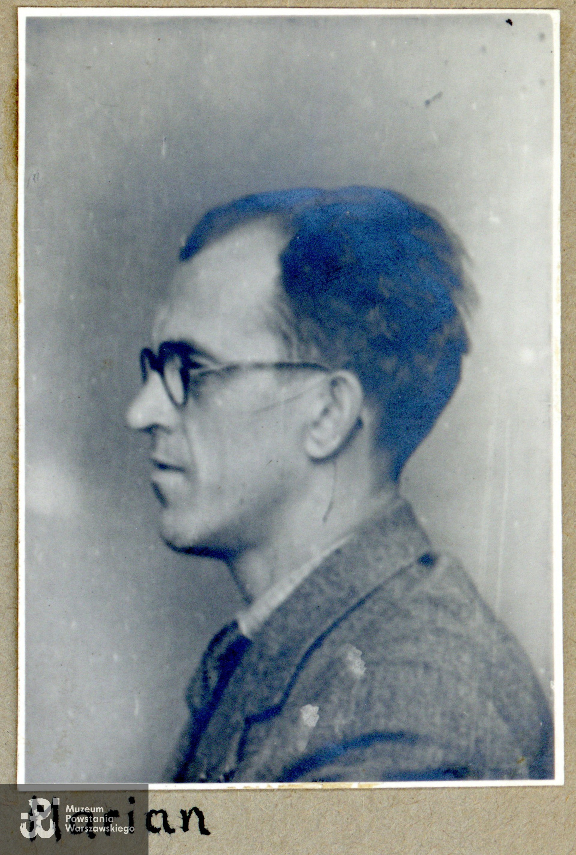 Fot. ze zbiorów rodzinnych, do wykonania kopii udostępnił p. Krzysztof Piech. Skany wykonano w Muzeum Powstania Warszawskiego, 10/2024.