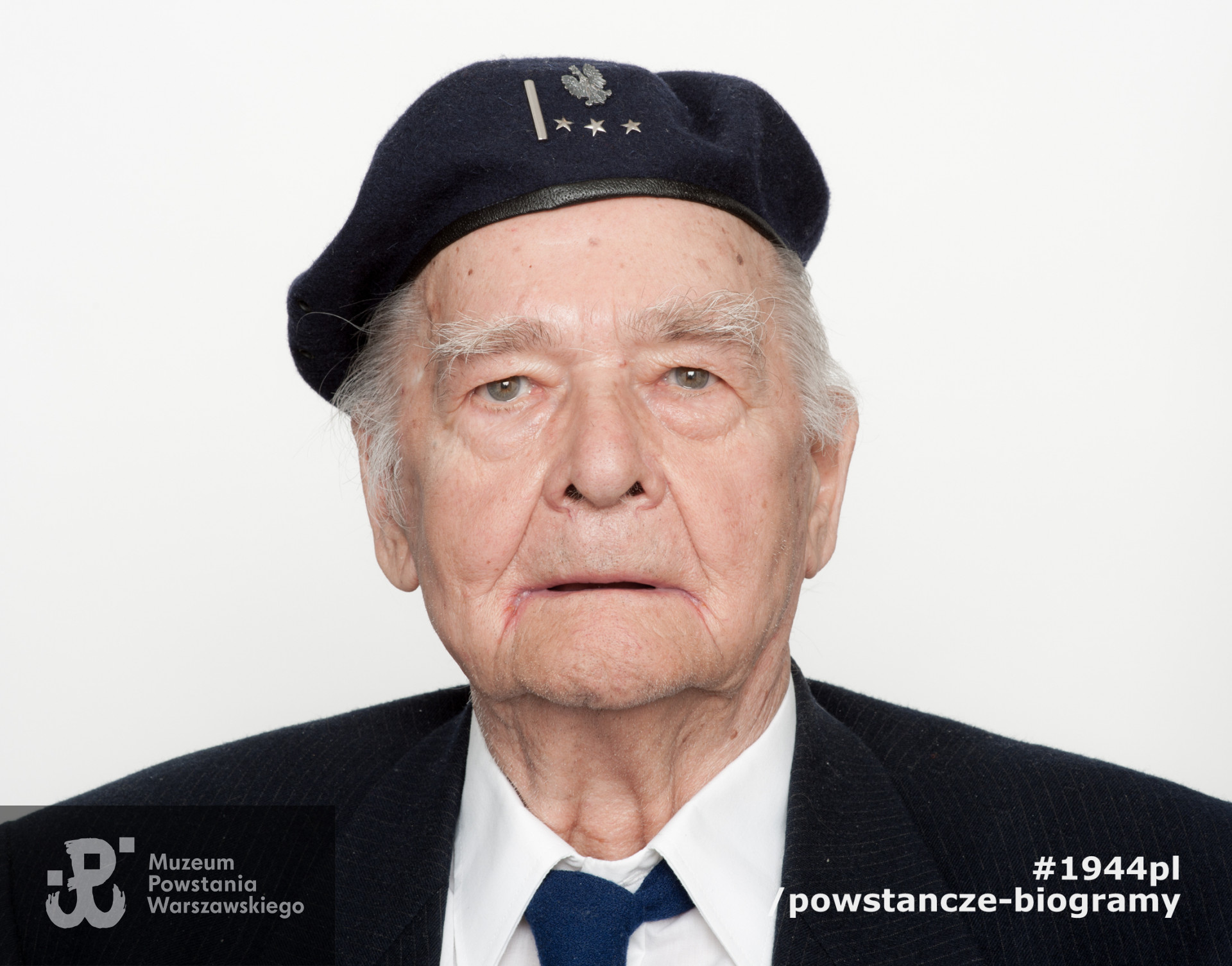 Zdjęcie z serii portretów Powstańców Warszawskich wykonanych w ramach projektu "1944/70/2014" realizowanego przez grupę WWPHOTO dla uczczenia 70. rocznicy wybuchu Powstania Warszawskiego. Muzeum Powstania Warszawskiego, 22.07-04.08 2013.