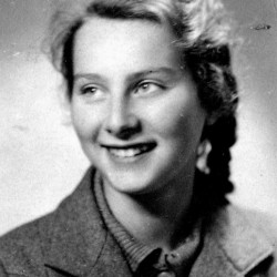 Anna Piskorska. Na zdjęciu w roku 1947. Fot. archiwum prywatne