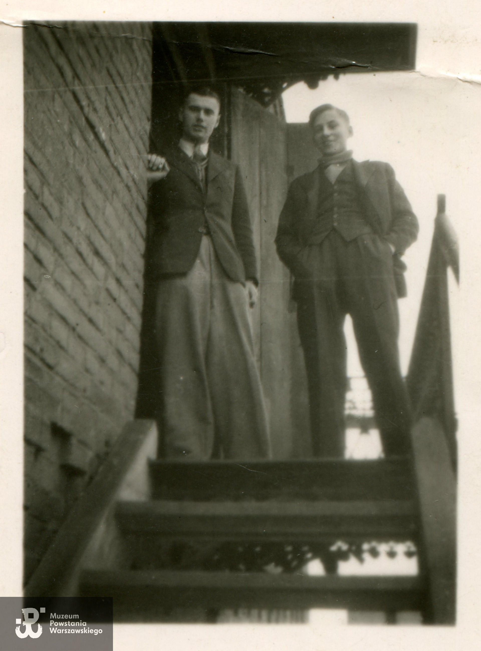  Ignacy Jaworowski "Seweryn" (z lewej) i Andrzej Przedpełski "Wrona" (po prawej). Fot.  ze zbiorów rodzinnych p.  Anny Przedpełskiej-Trzeciakowskiej, skany wykonano  w Pokoju  Kombatanta MPW (2015 r.) 