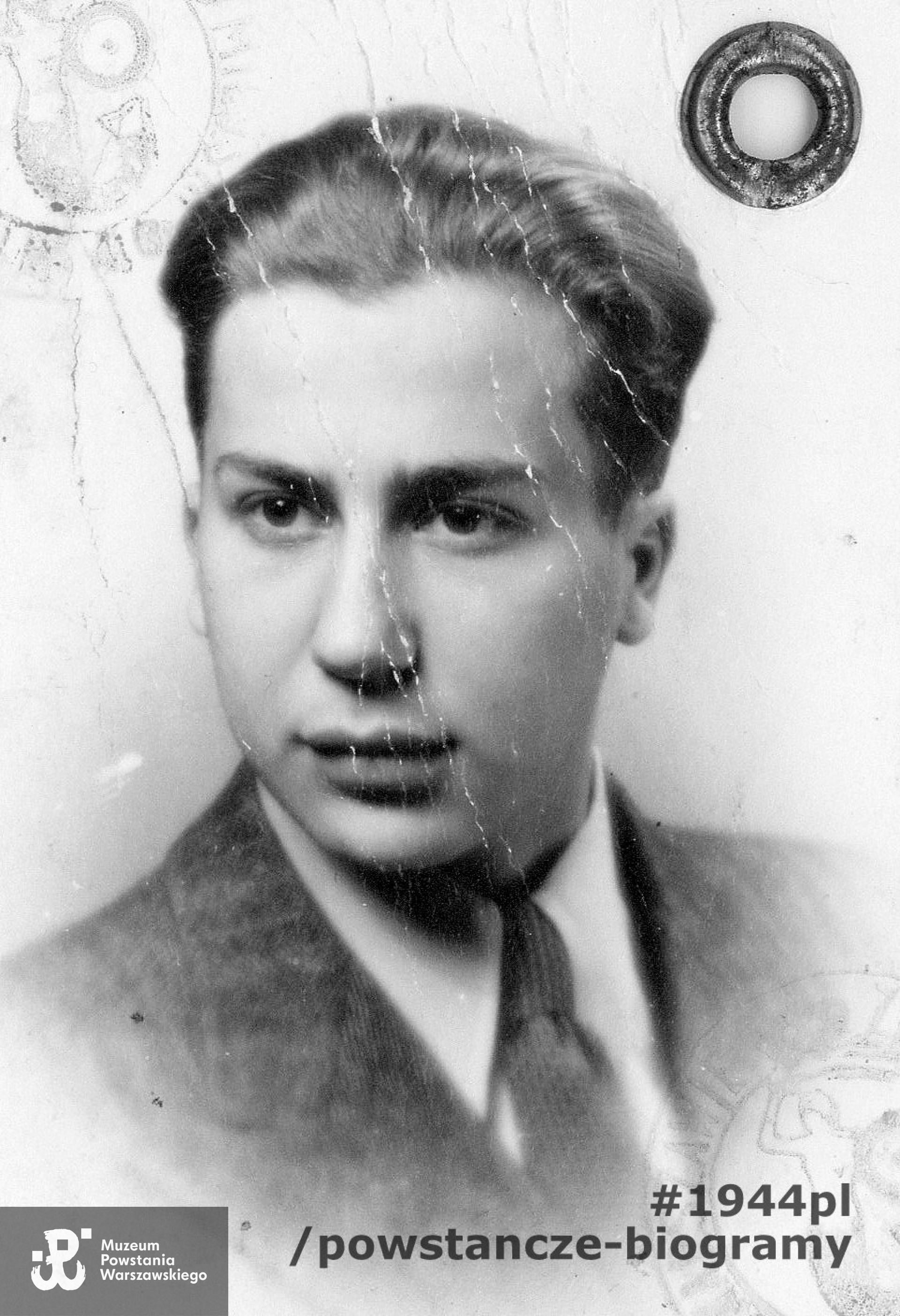 Tadeusz Fajertag vel Nowak vel Świętochowski ps. "Korzeń" (1923 -1944). Zdjęcie z  "lewych" dokumentów z okresu okupacji niemieckiej, 1943 r. 