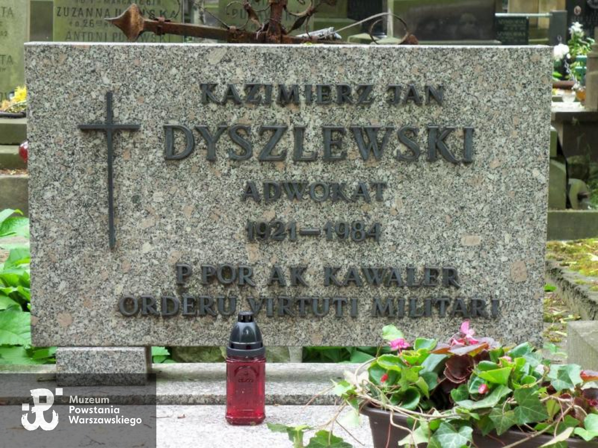 Źródło fot.  Warszawskie Zabytkowe Pomniki Nagrobne <i>cmentarze.um.warszawa.pl</i>