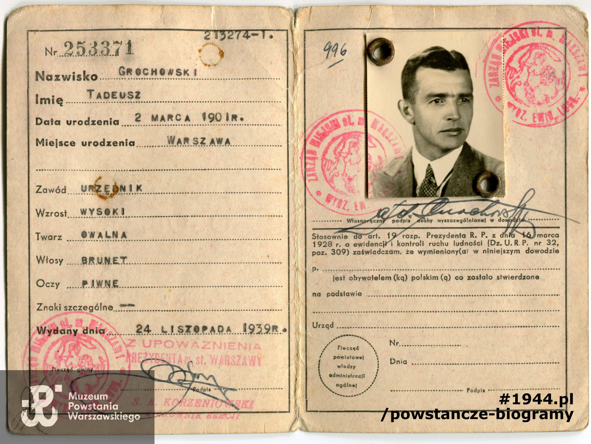 Dowód osobisty, wydany 24 listopada 1939 r. Dokument ze zbiorów Muzeum Powstania Warszawskiego, sygn.  P/7130/10