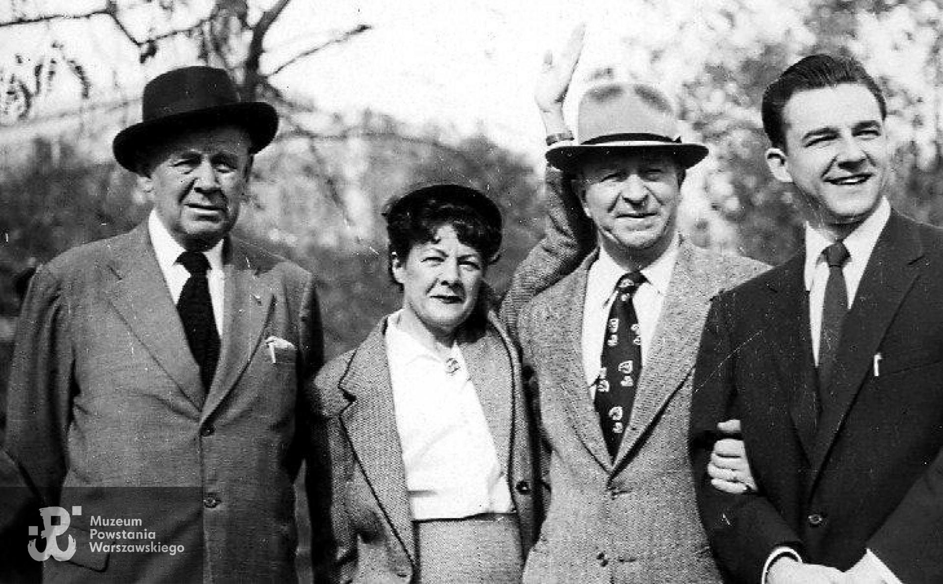 Od lewej płk. Stanisław Klepacz, państwo Wojakowscy i Janusz Klepacz - New York 1958 (data niepewna)